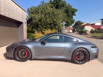 911 Carrera 4GTS