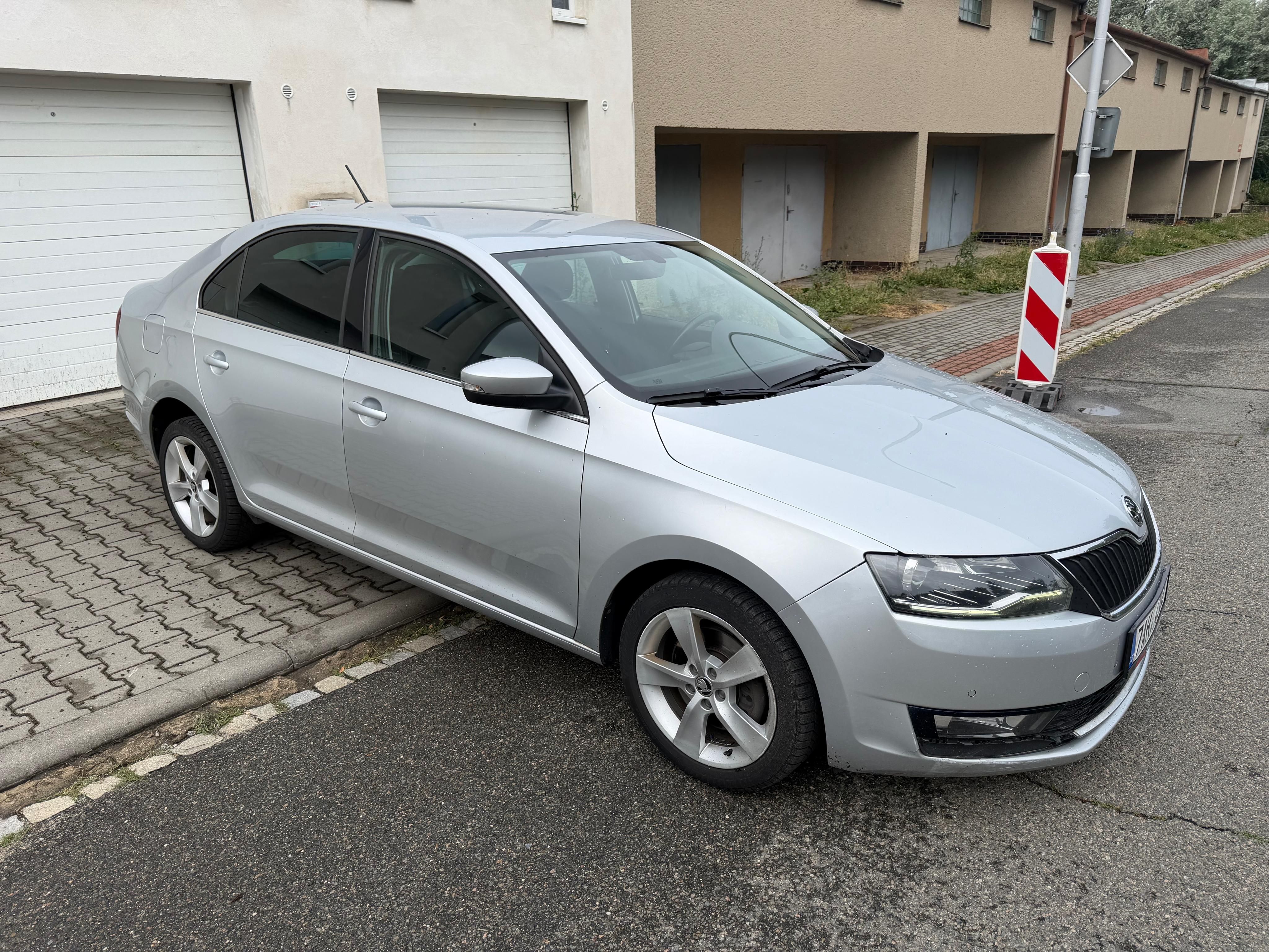 Škoda Rapid, 1.0tsi,digi klima,vyhrev - fotka 6
