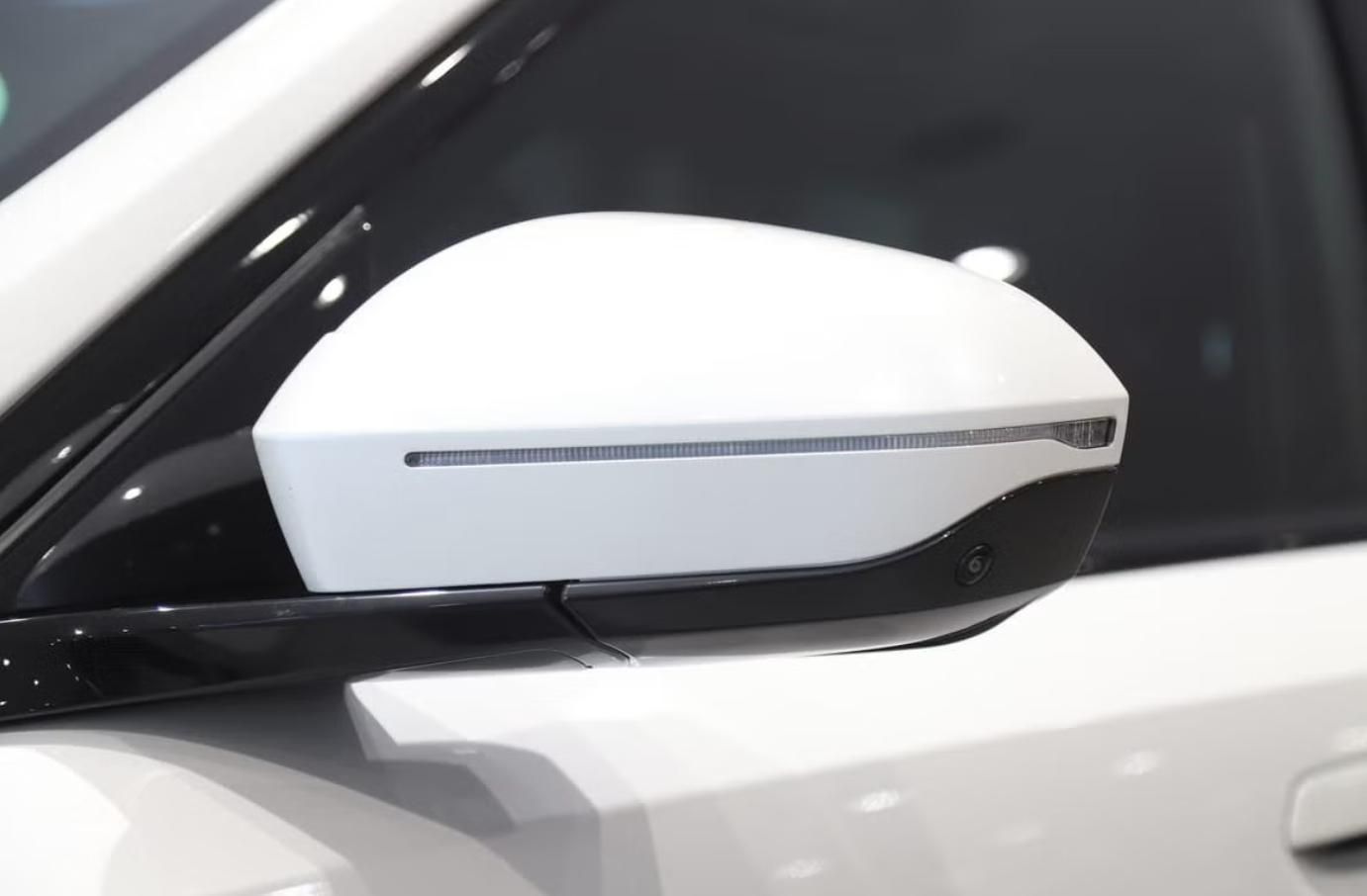 BMW i5, eDrive40 Touring M Kam Pano. - fotka 4