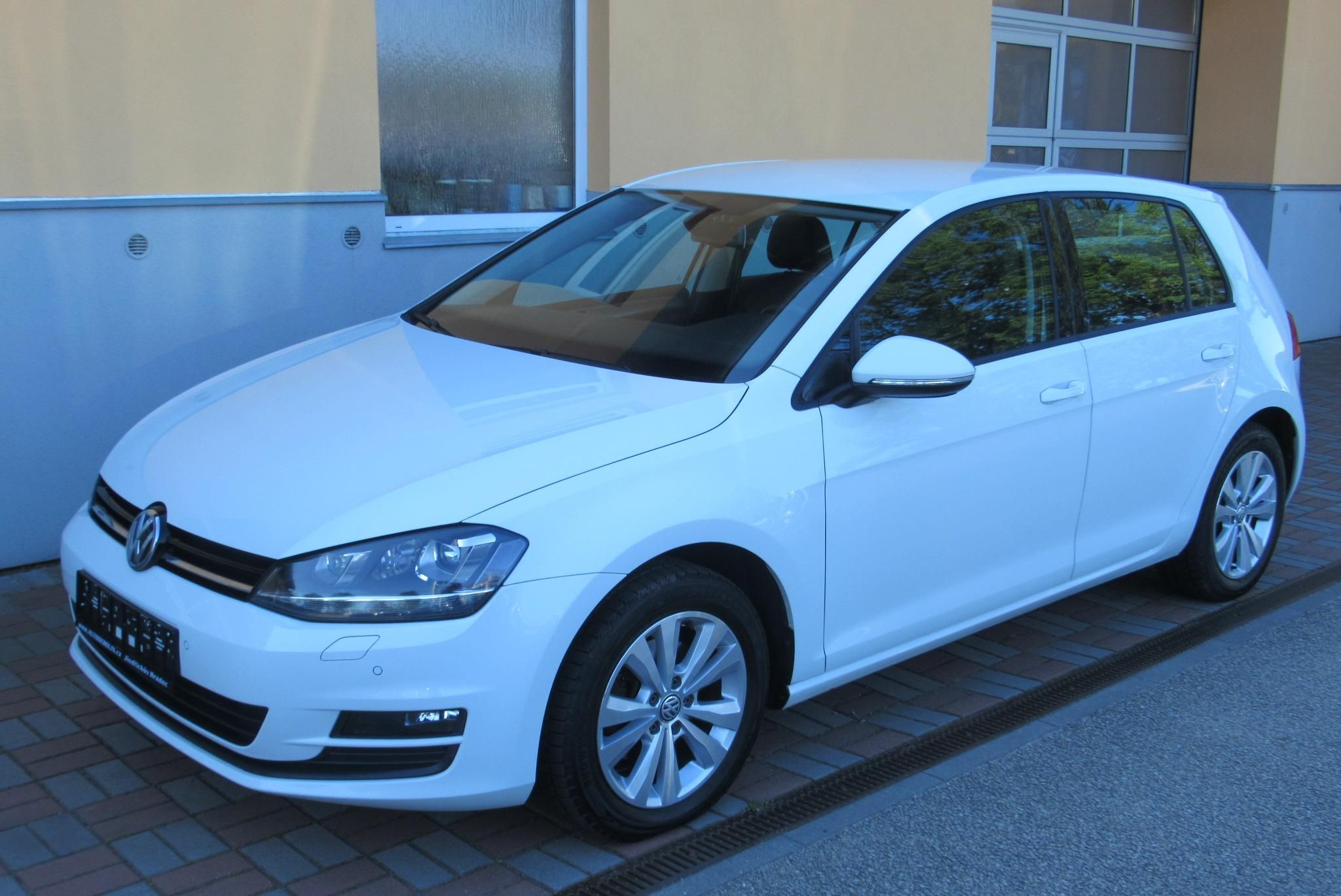 Volkswagen Golf, 1.4 TSi DSG AUT.KLIMA PŮVOD ČR - fotka 4