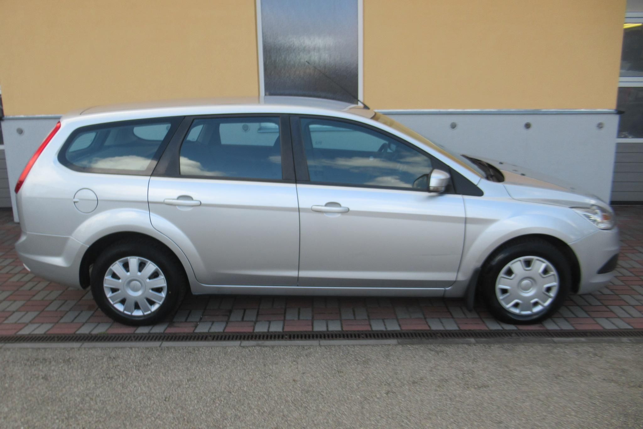Ford Focus, 1.4i KLIMA SADA KOL - fotka 3