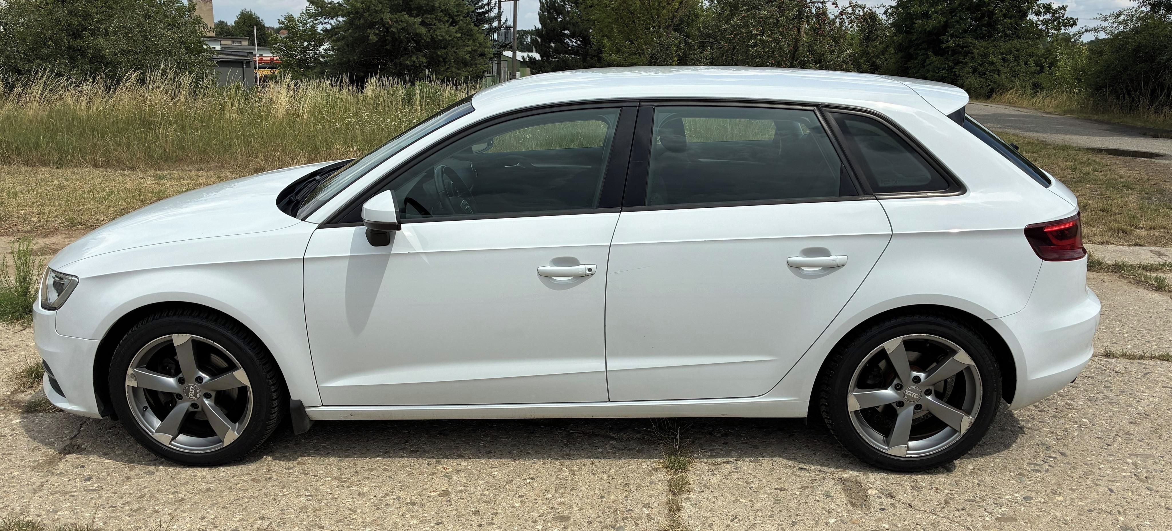 Audi A3, AUDI A3, 1,4 Benzín, 2013, - fotka 3