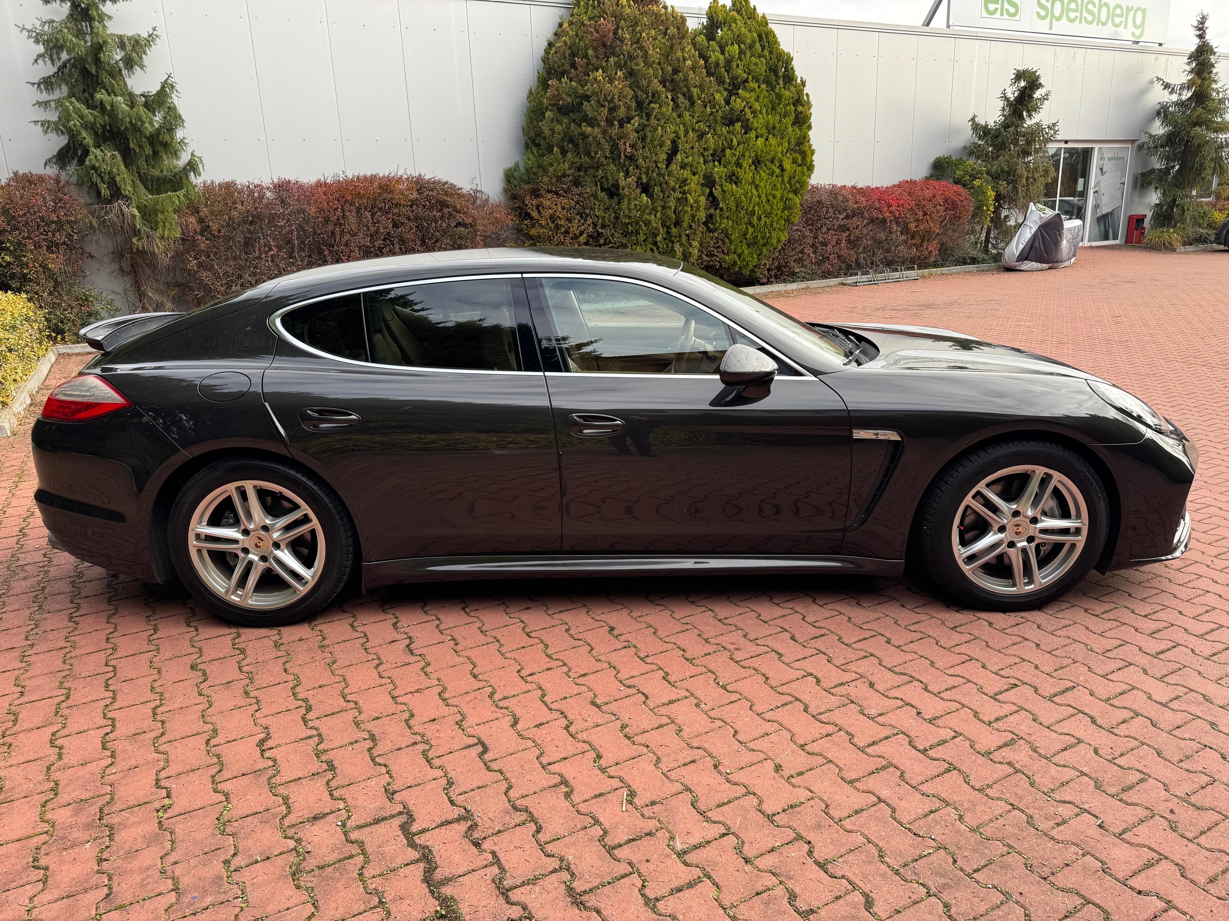 Porsche Panamera, 4.8 294kW,2012,ČR,DPH,Chrono. - fotka 6