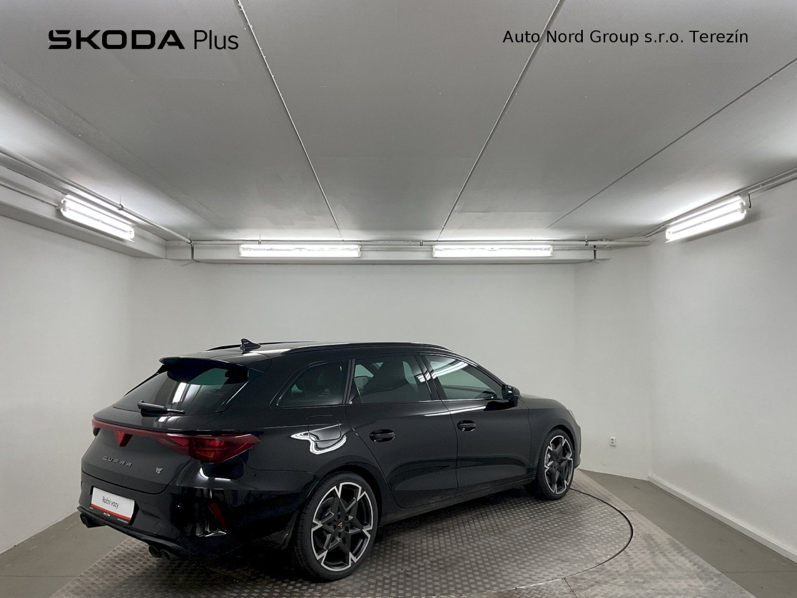 Cupra Leon - fotka 2