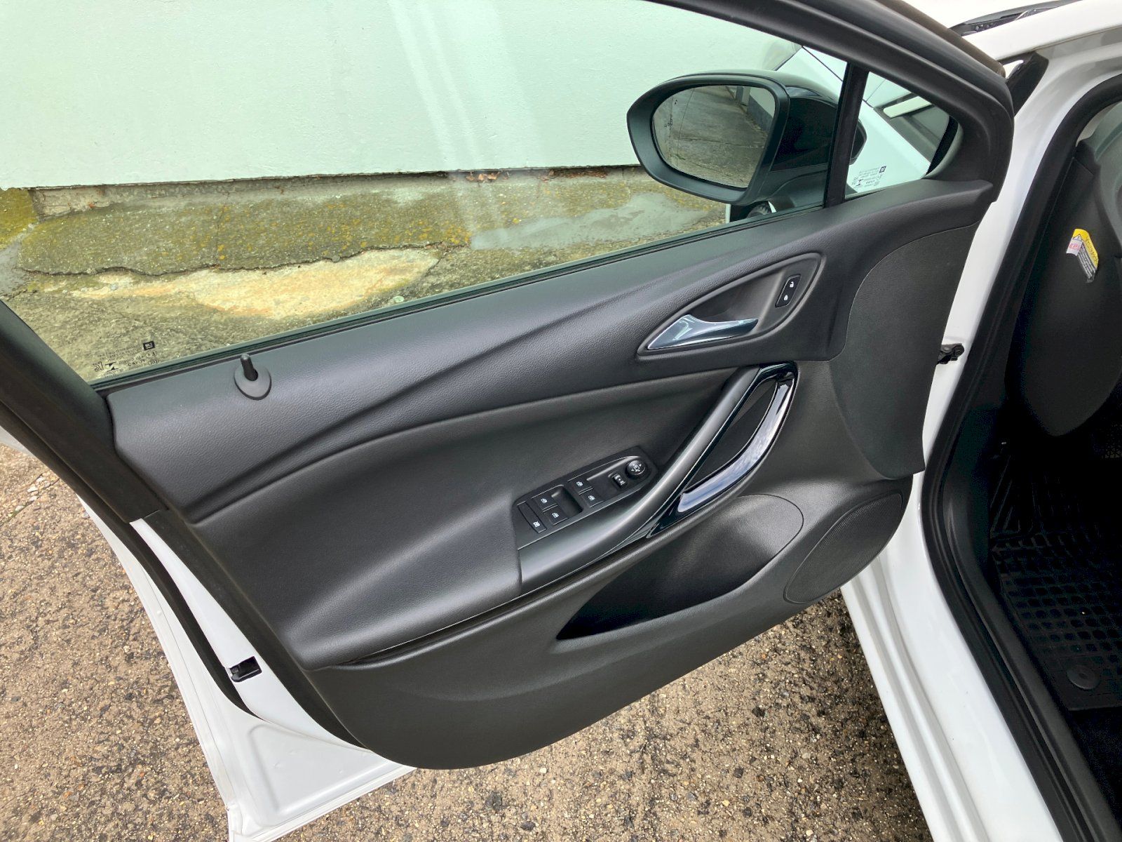 Opel Astra, 1.5/90kW SPORTS TOURER+ tažné - fotka 6