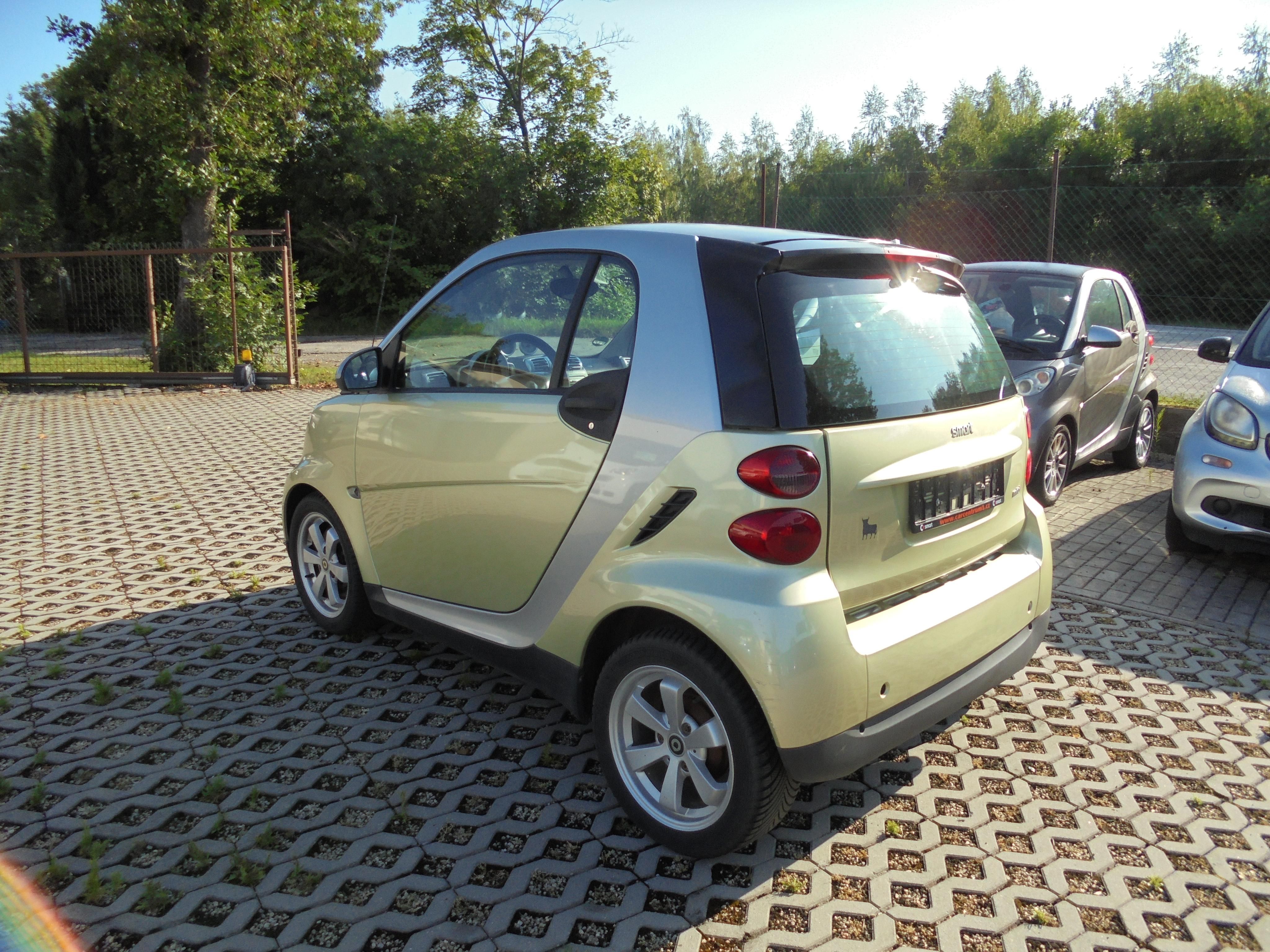 Smart Fortwo, 1,0i klima automat - fotka 4