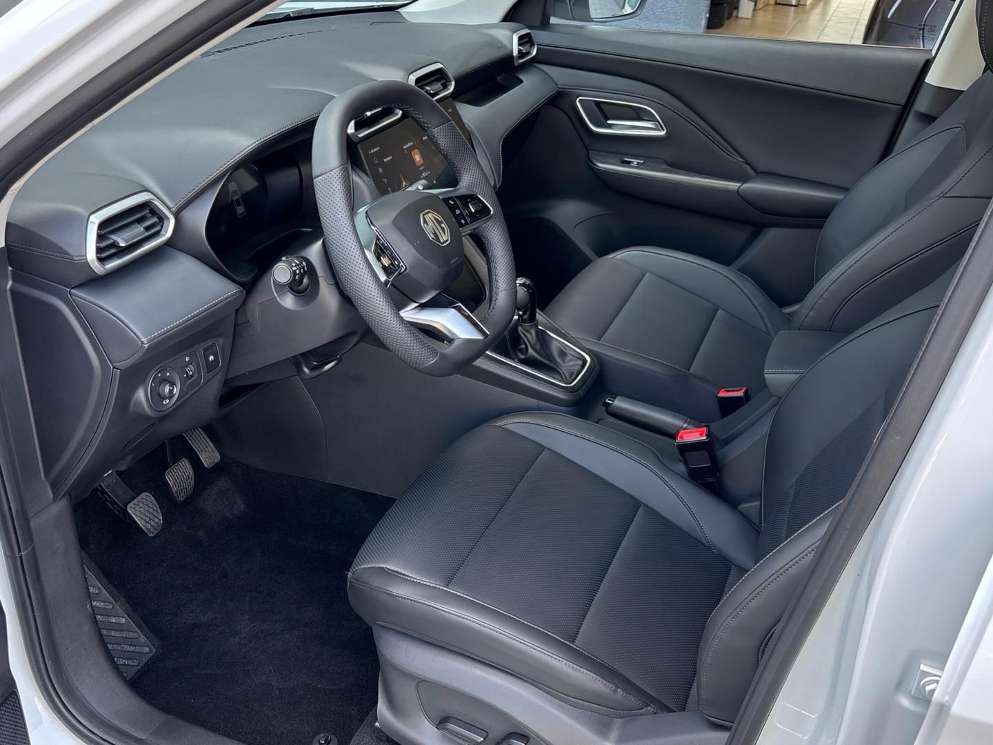 MG ZS, 1.5 VTi / 85 kW ELEGANCE - fotka 6