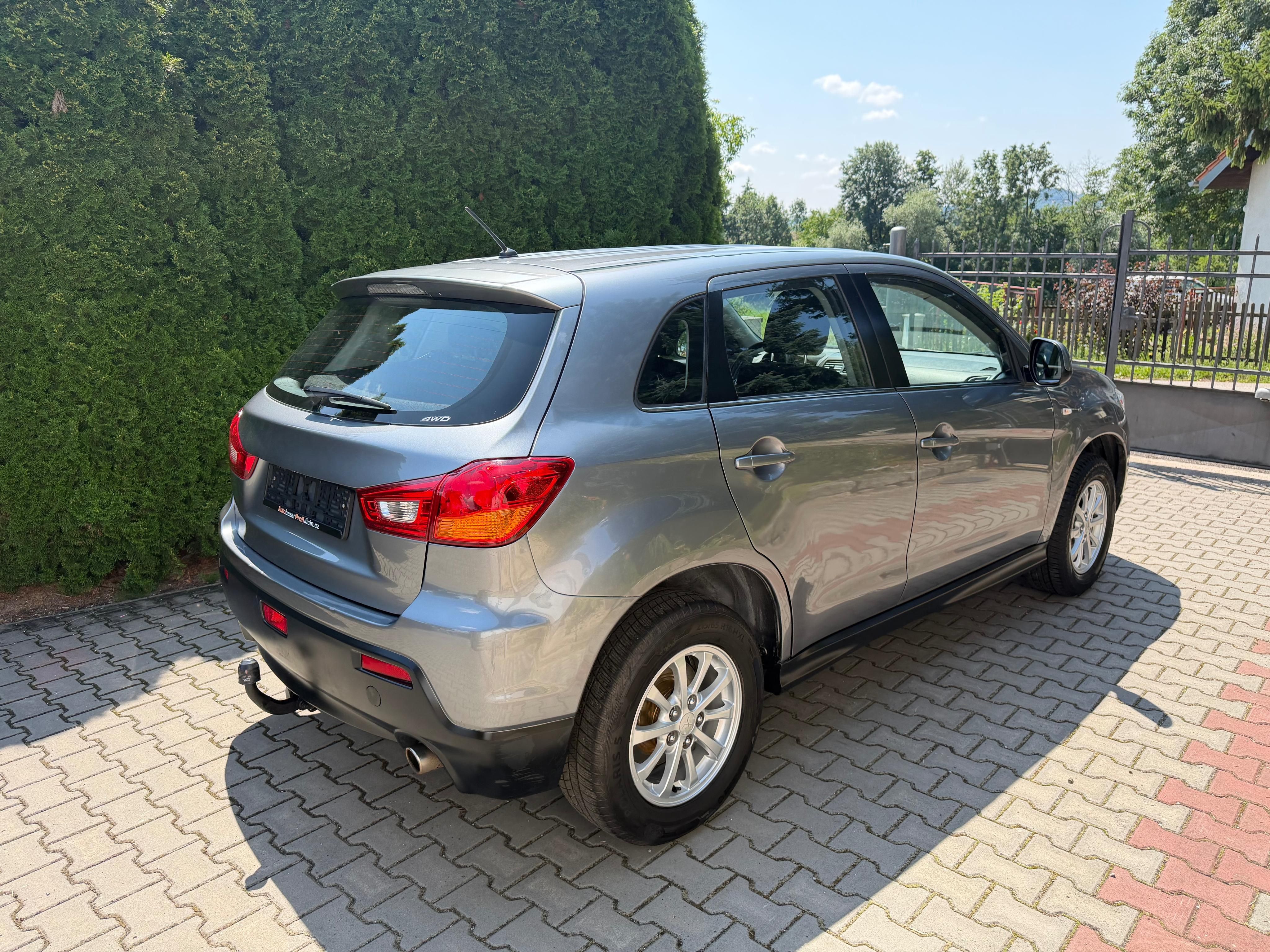 Mitsubishi ASX, 1,8 Di-D Tažné serviska  4x4 - fotka 4