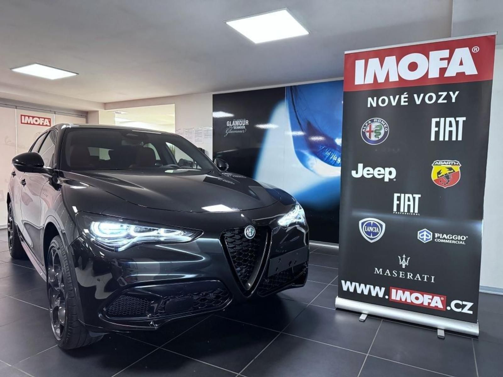 Alfa Romeo Stelvio, 2.0T 280k AT8 ZF Q4 4x4 - fotka 2