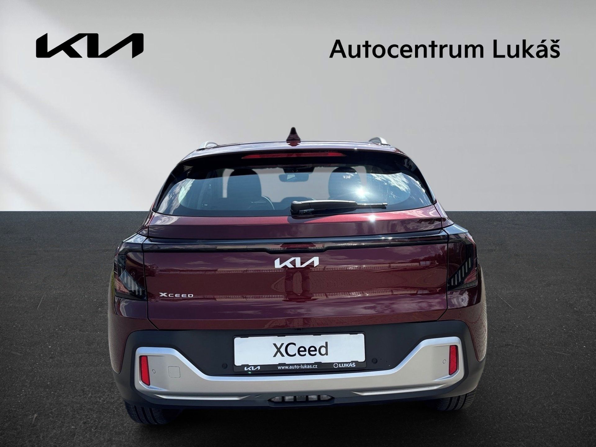 Kia XCee´d, NOVINKA skladový vůz - fotka 6
