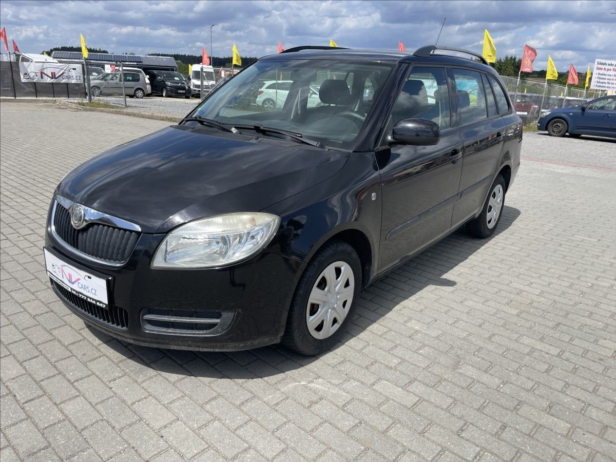 Škoda Fabia, 1,4 i 63kw Klima,ESP,po STK