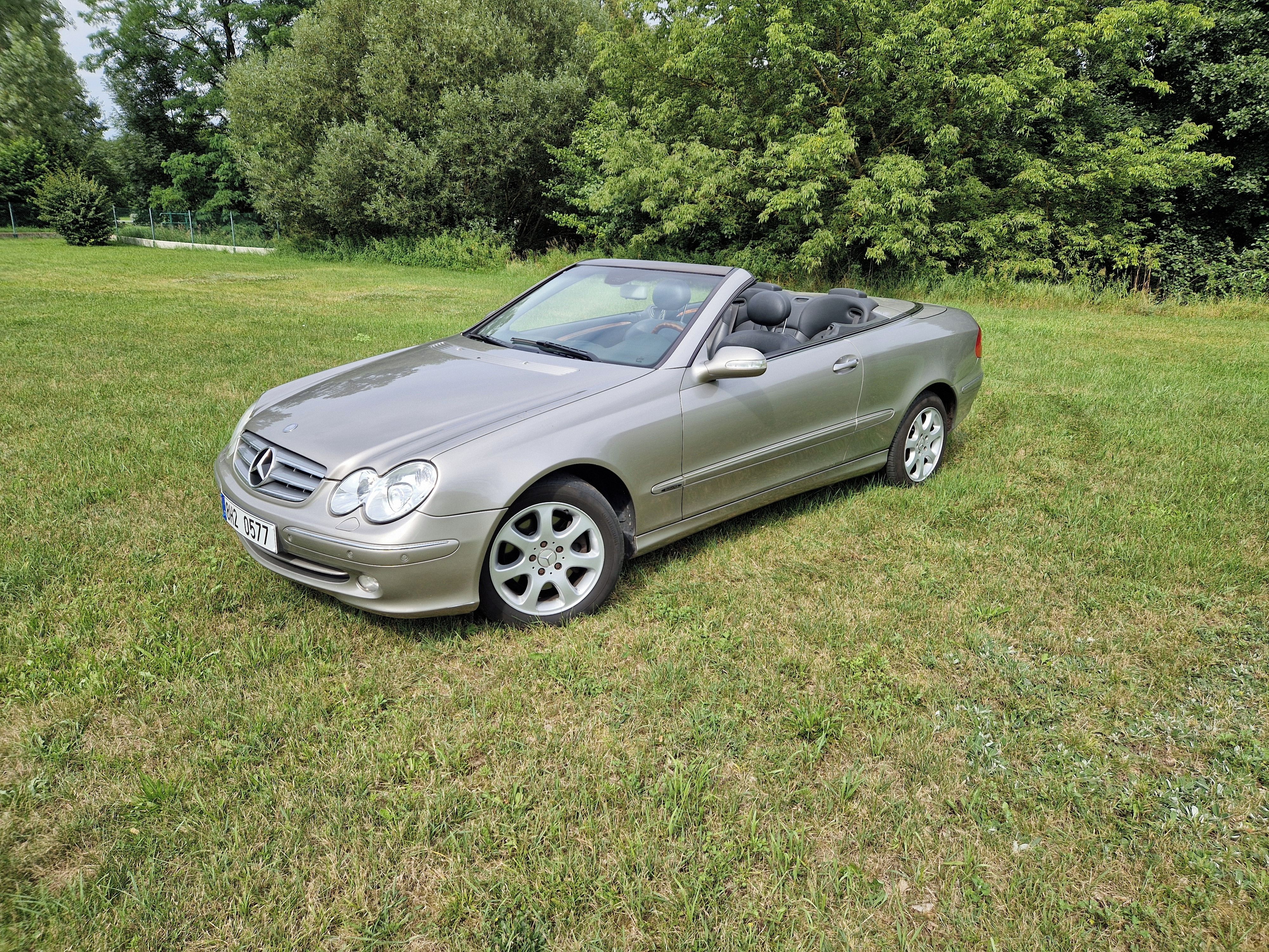Mercedes-Benz CLK, 3,2 benzín V6 - fotka 4
