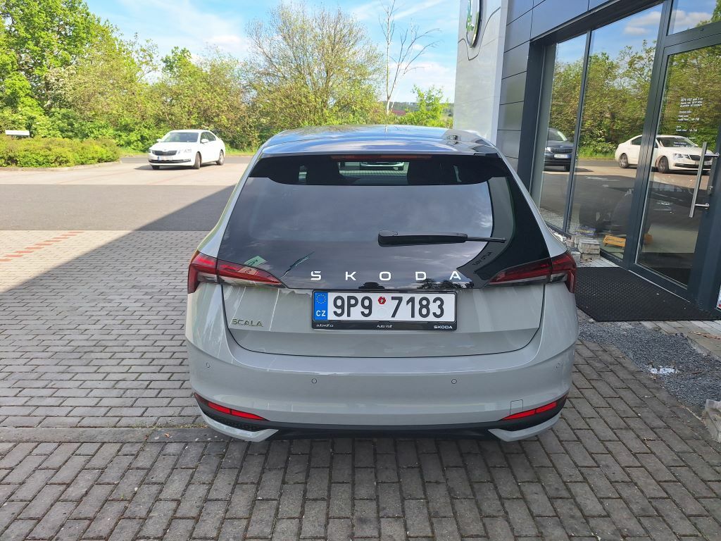 Škoda Scala, Top Selection 1,0TSI 85kW - fotka 6
