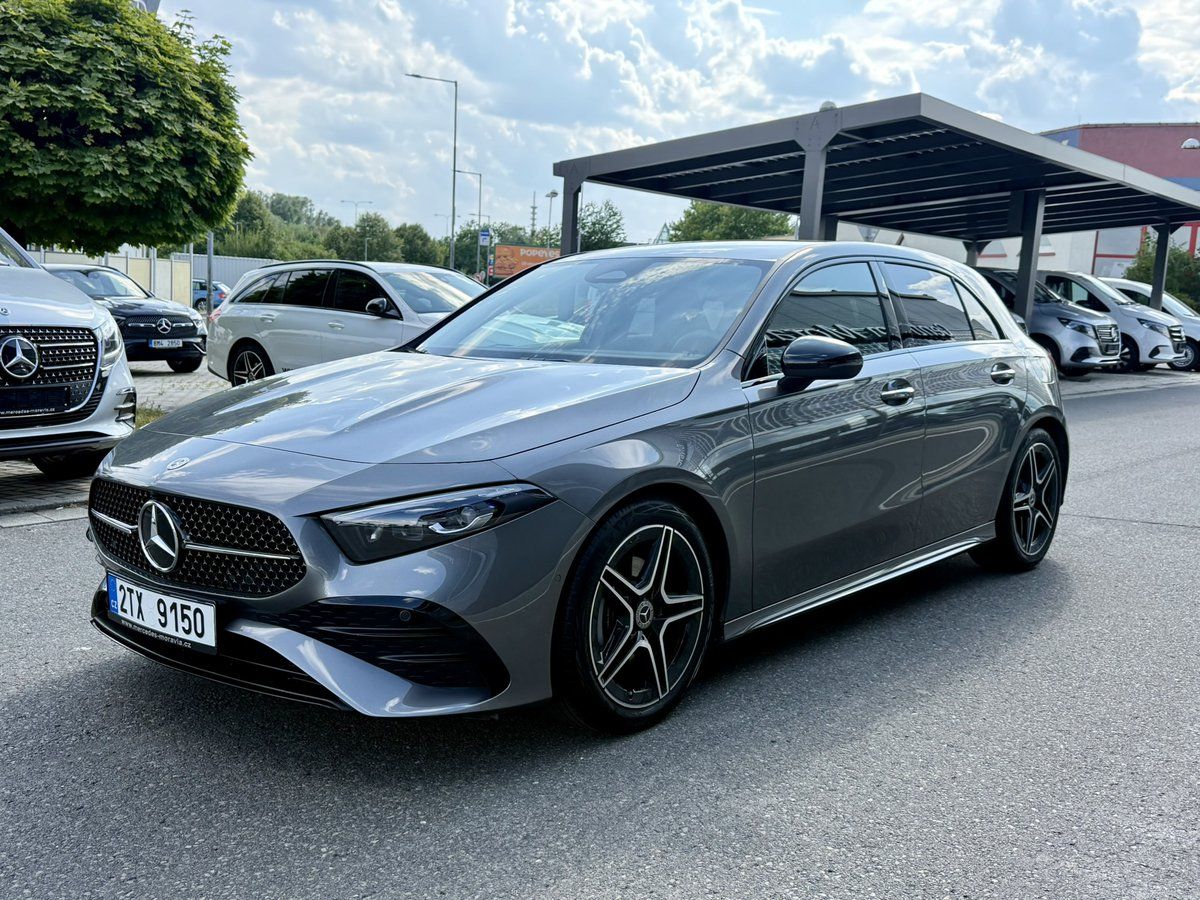 Mercedes-Benz Třídy A, 200 - fotka 4