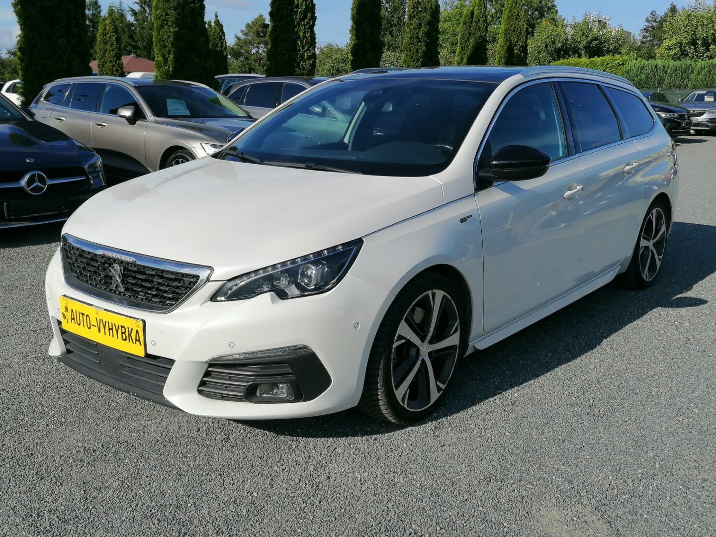 Peugeot 308, 2.0 HDi SW GT-Line 130kW A/T - fotka 2