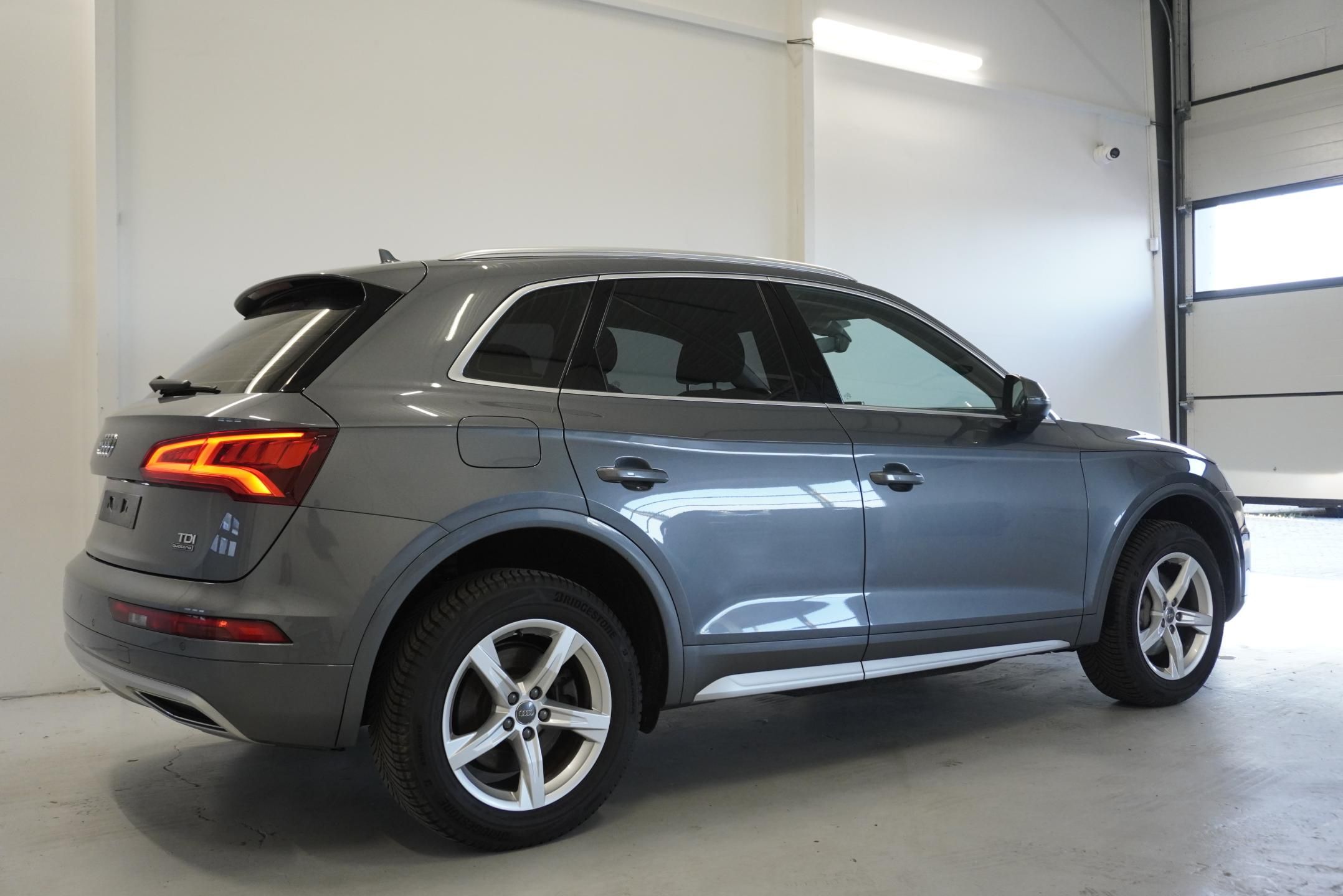 Audi Q5, 2,0 40 TDI 140kW QUATTRO - fotka 5