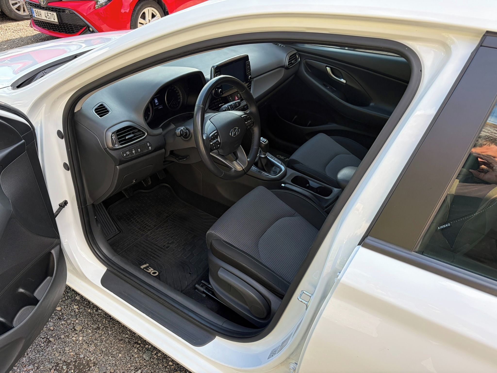 Hyundai i30, 1.6 crdi. 1majitel ČR. 112tkm. - fotka 4