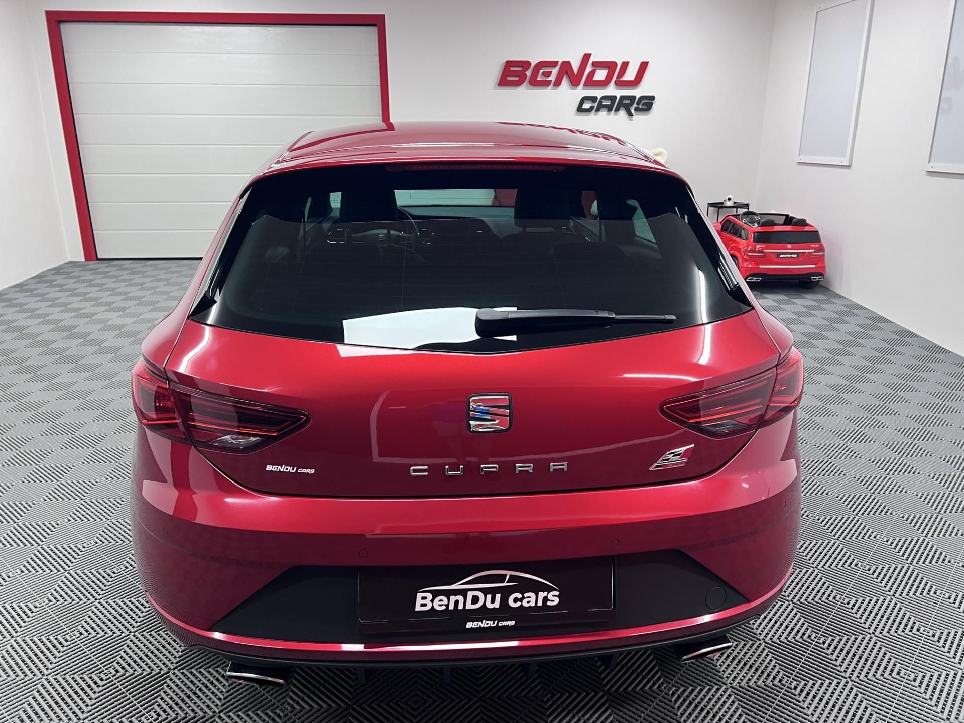 Seat Leon, Cupra 300, 221 kW, Manuál - fotka 5