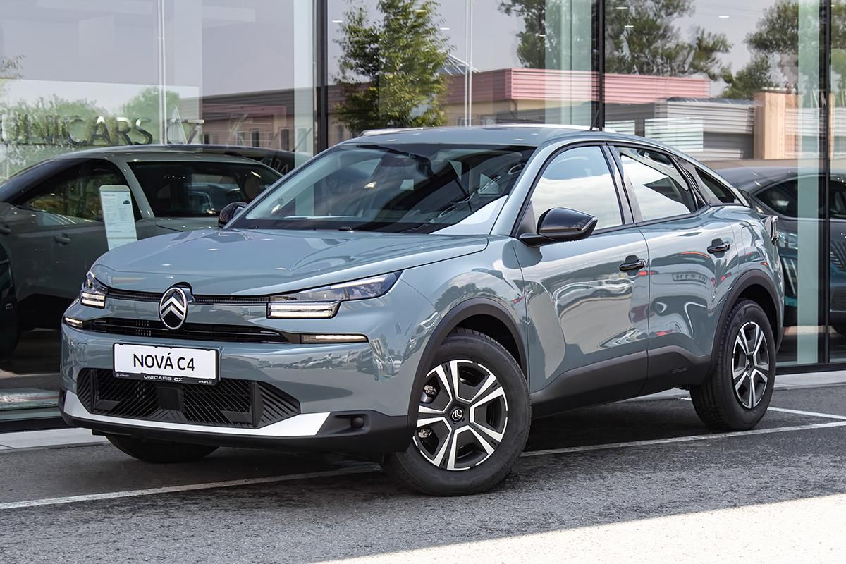 Citroën C4, 1,2 YOU Hybrid 110k Automat