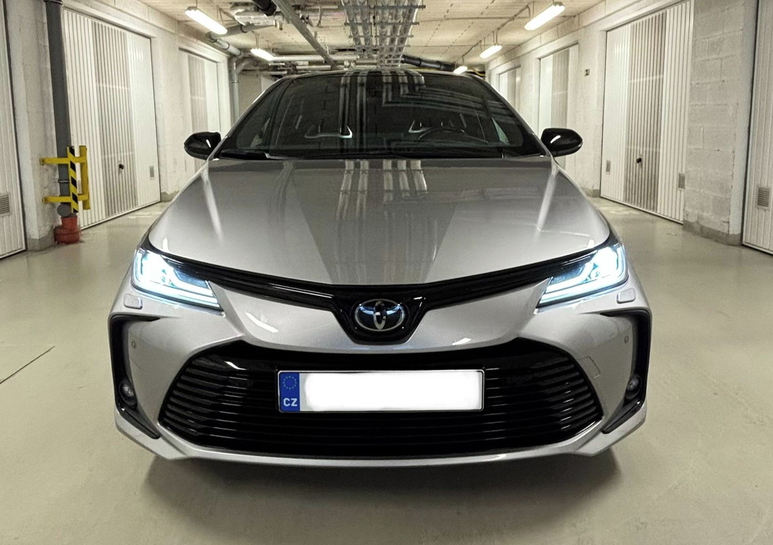 Toyota Corolla, Toyota Corolla 1.8 Hybrid GR