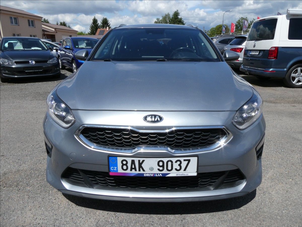Kia Cee´d, 1,0 T-GDI Exclusive SW,2x pneu - fotka 2