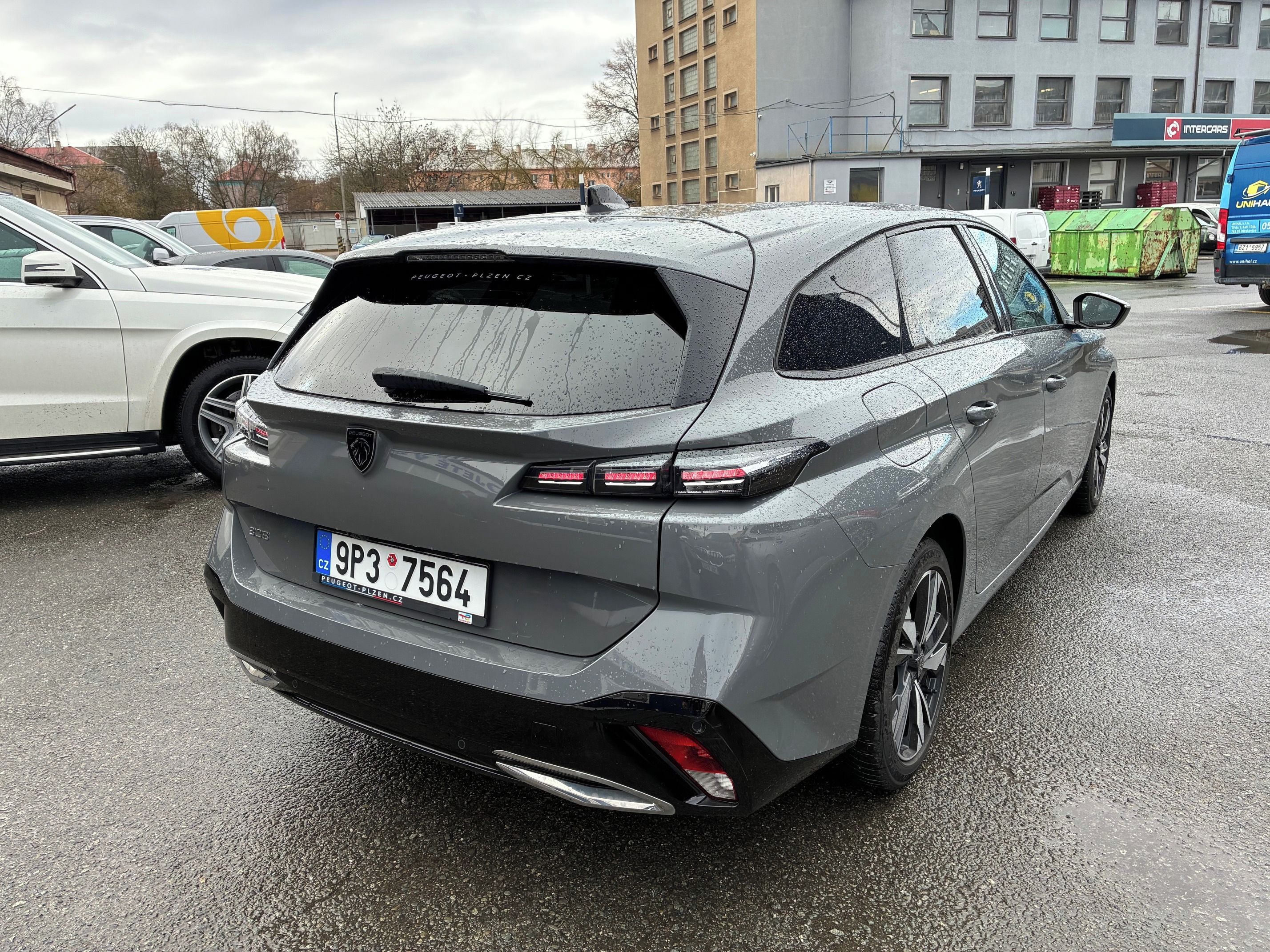 Peugeot 308, SW ALLURE 1.2 PureTech 130 MAN - fotka 4