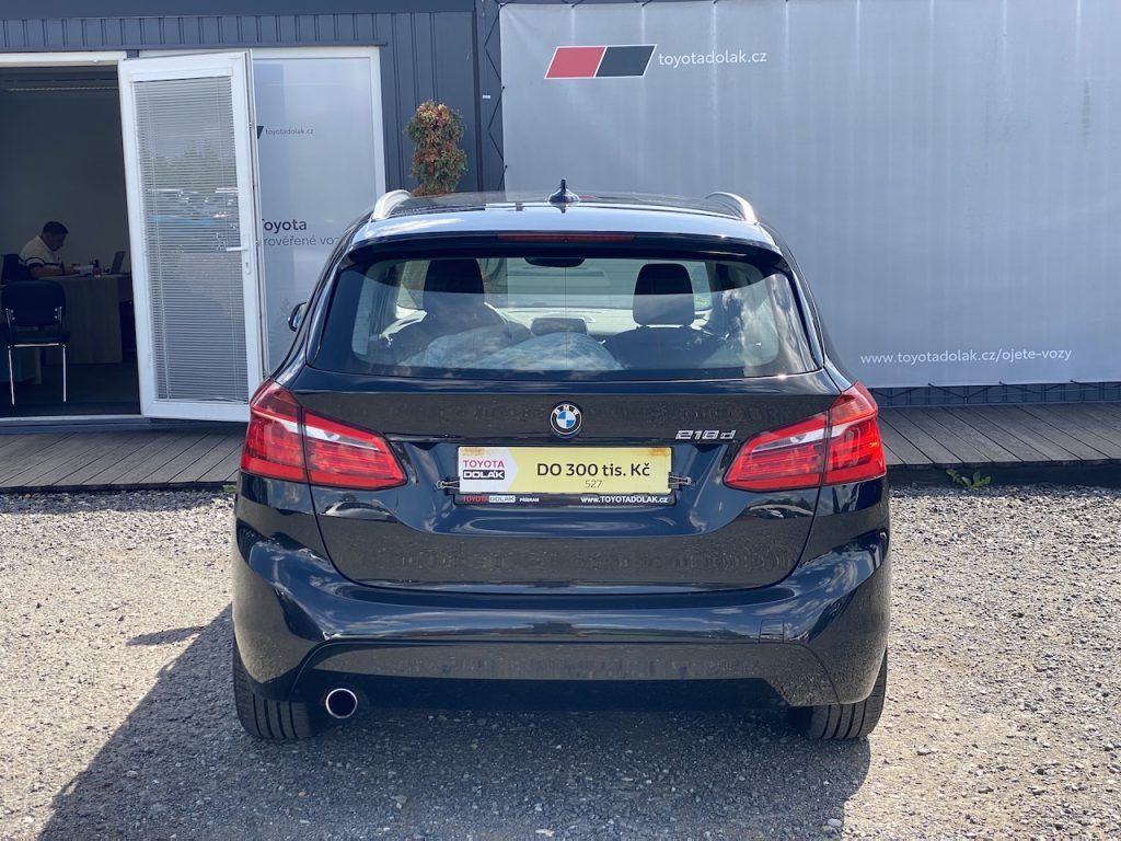 BMW Řada 2, 218d, ČR, automat, 2x kola - fotka 6