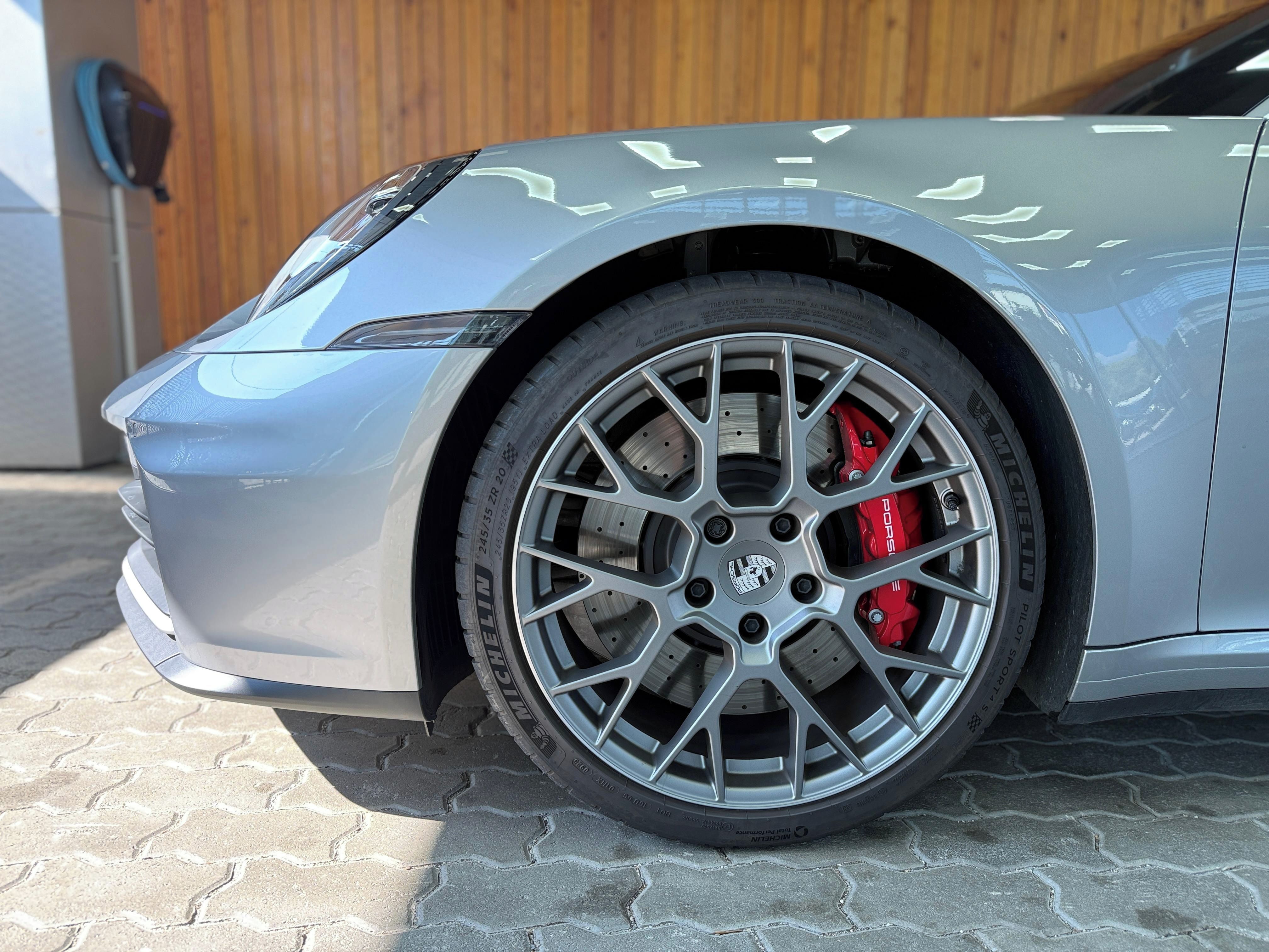 Porsche 911, Carrera S cabrio - fotka 4