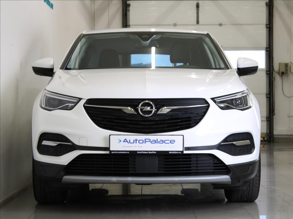 Opel Grandland X, 1,2 Turbo 96kW AT 156tkm.ČR - fotka 2