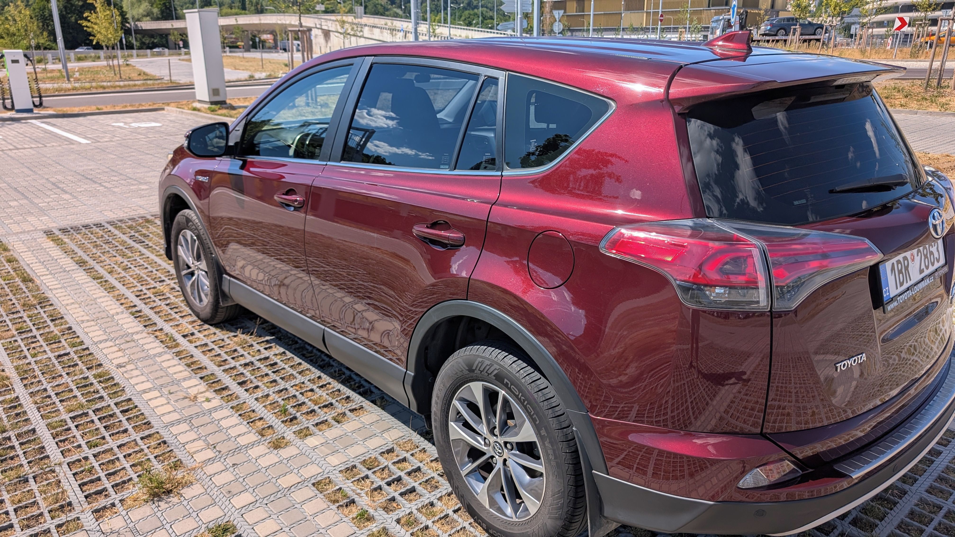 Toyota Rav4, 2.5 Hybrid, Automat - fotka 5