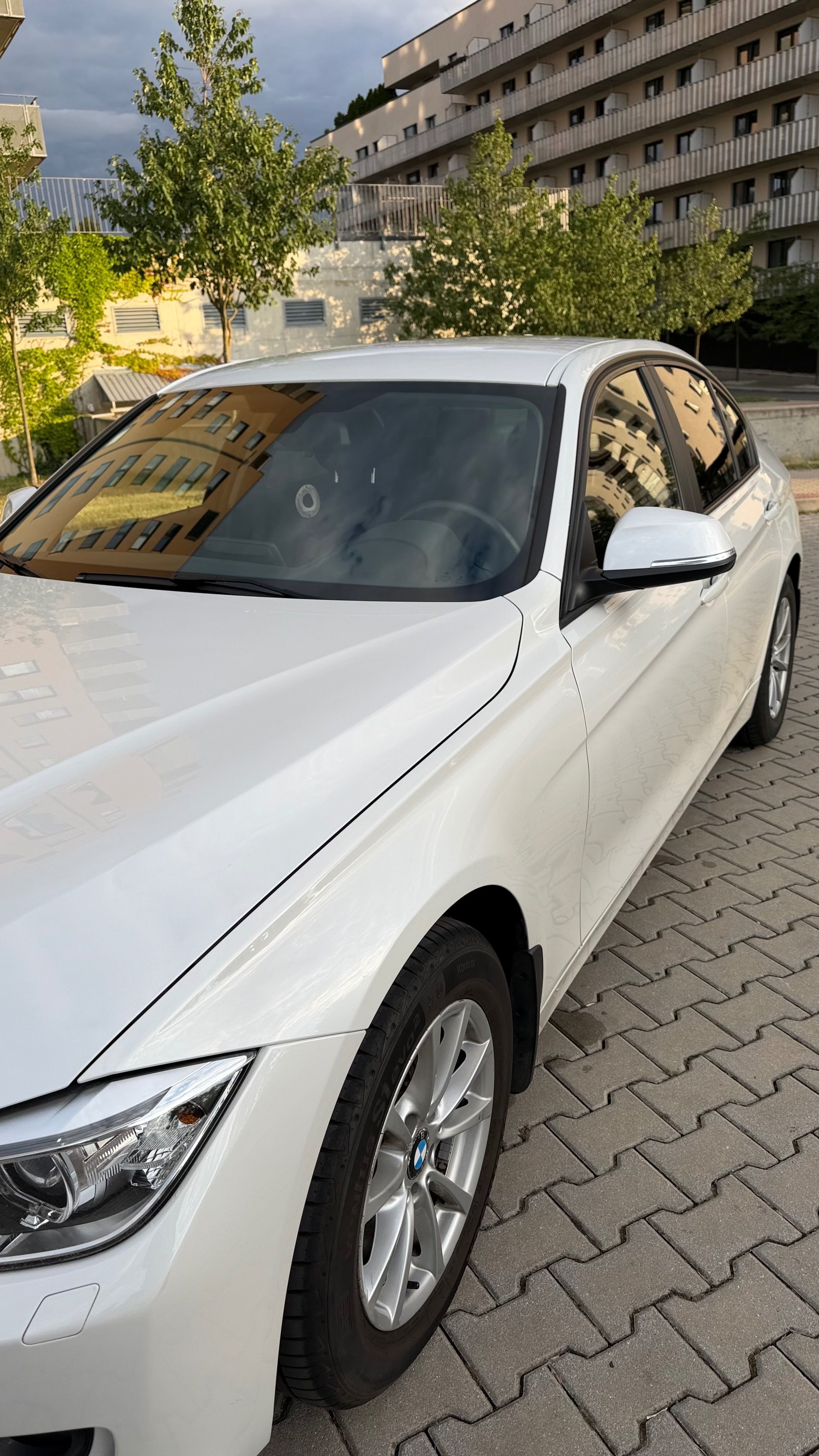 BMW Řada 3, BMW 316i - fotka 4