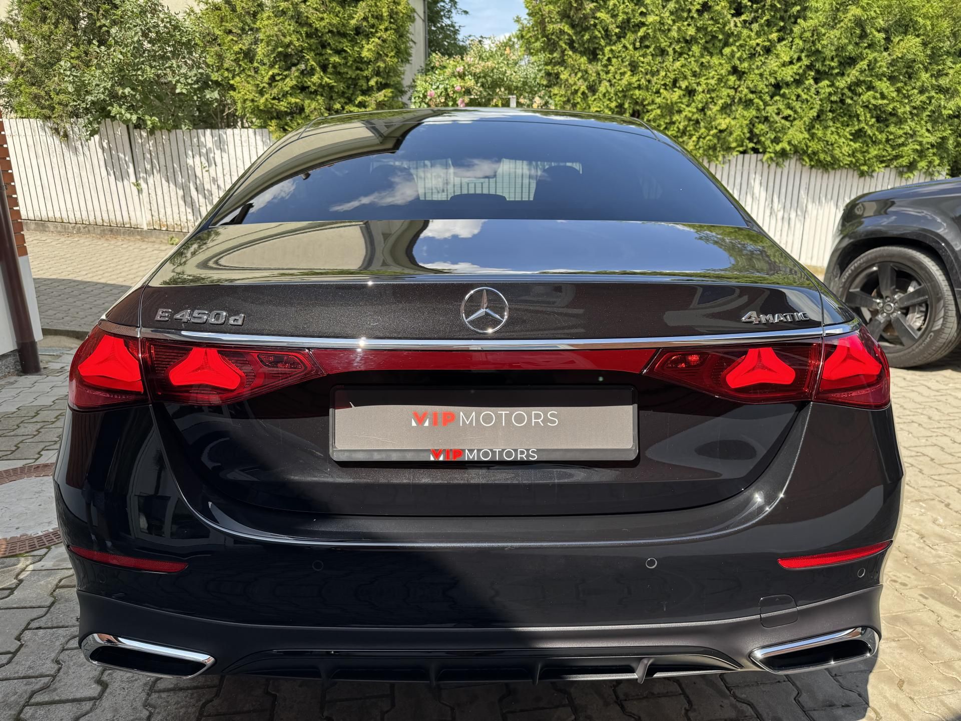 Mercedes-Benz Třídy E, E450d-4M-AMG-NEZ.T-3D-R20-ČR - fotka 5