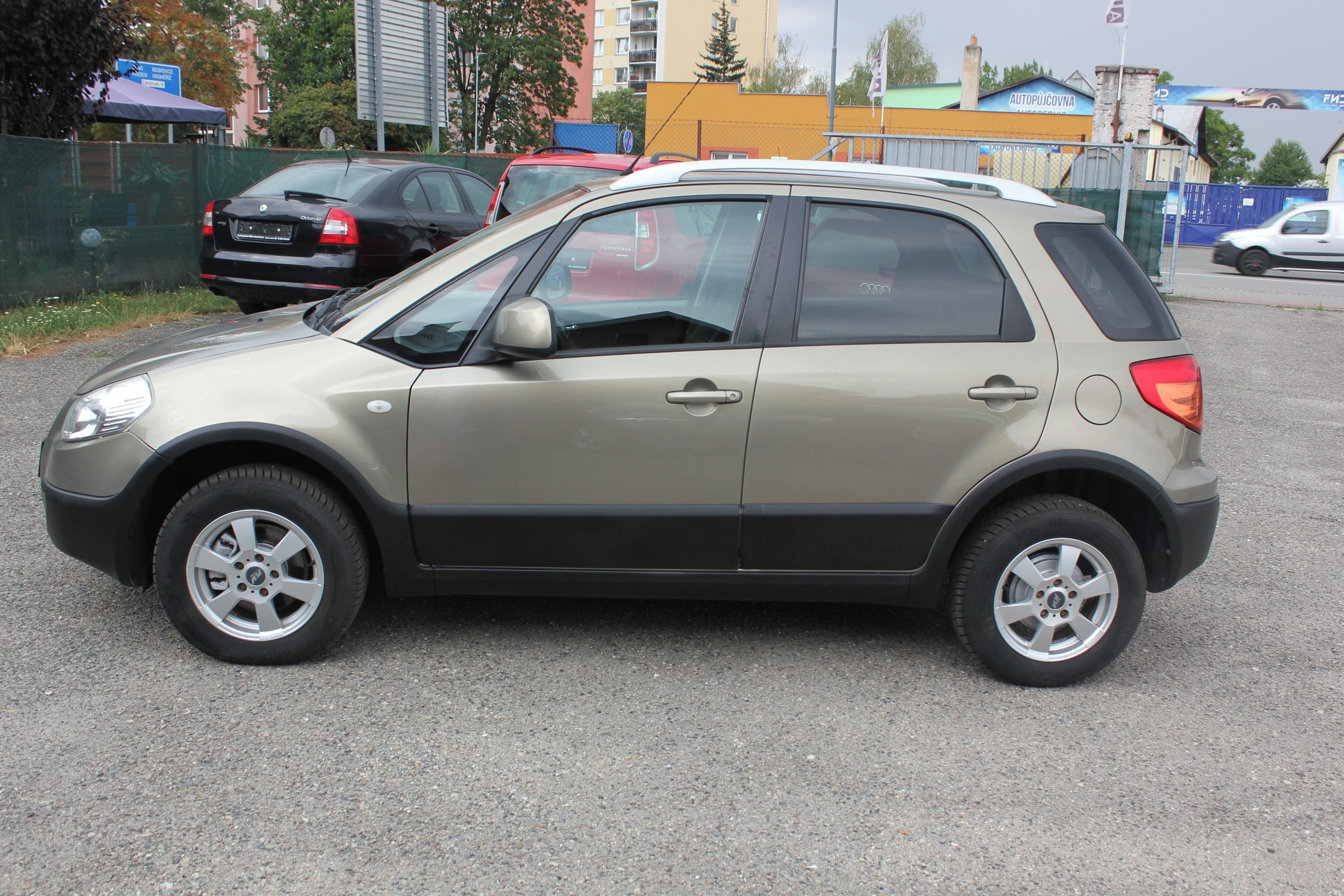 Fiat Sedici, 1.9 JTD, 4x4, VÝHŘEV, SERVIS - fotka 4