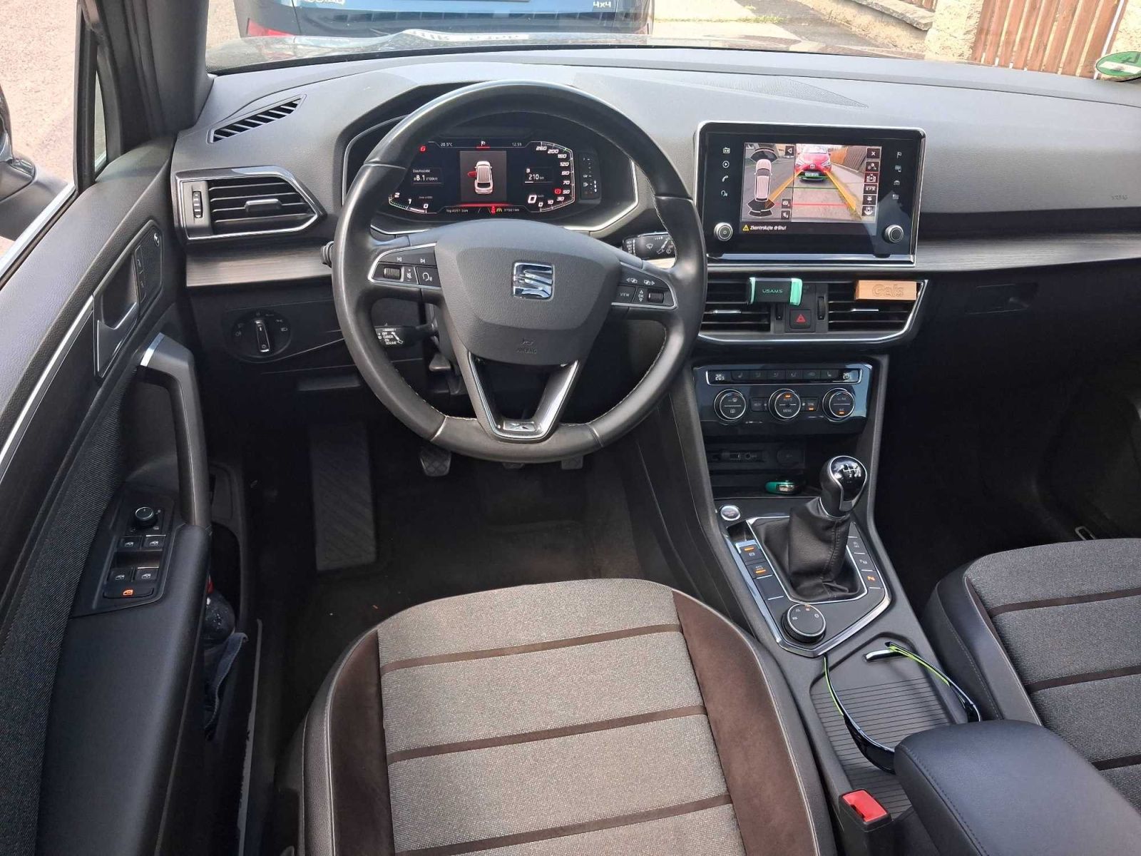 Seat Tarraco, 2.0 TDI, 7 míst, Kůže, Navi - fotka 3