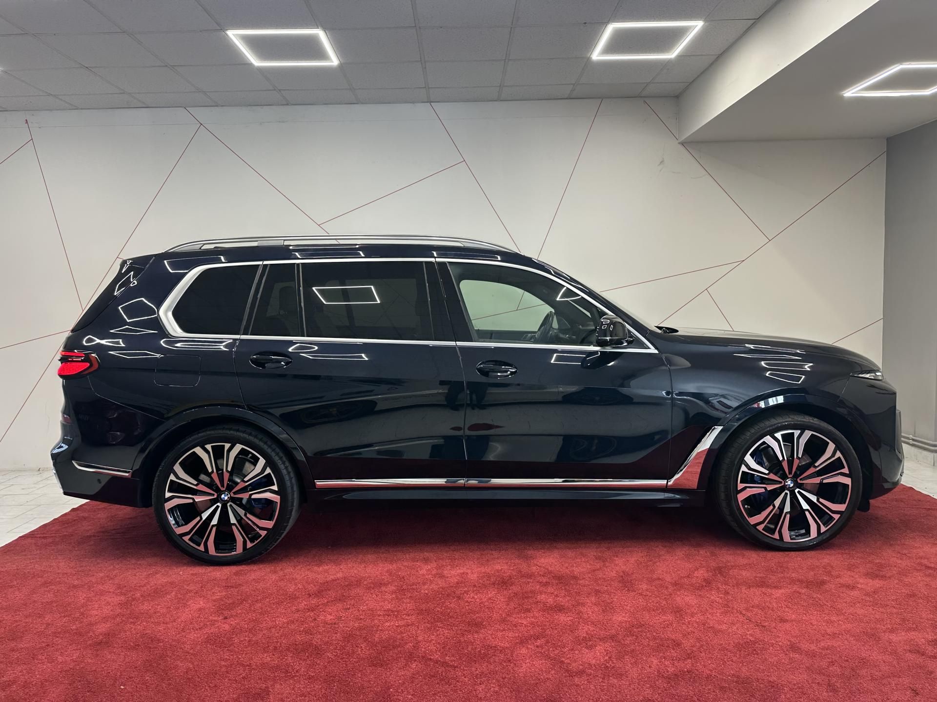 BMW X7, M60i INDIVID*CZ*DPH*TOP VÝBAVA - fotka 5
