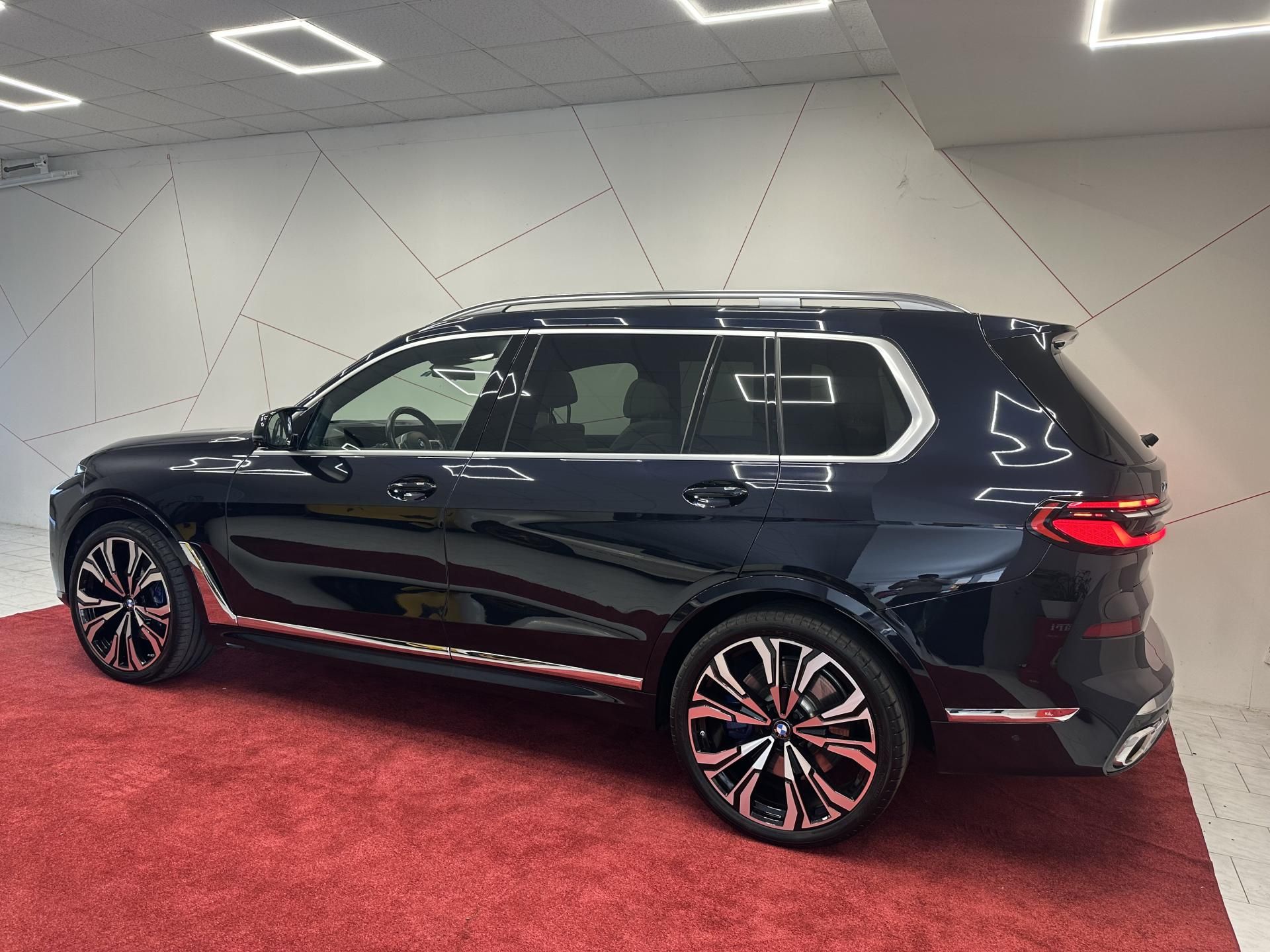 BMW X7, M60i INDIVID*CZ*DPH*TOP VÝBAVA - fotka 3