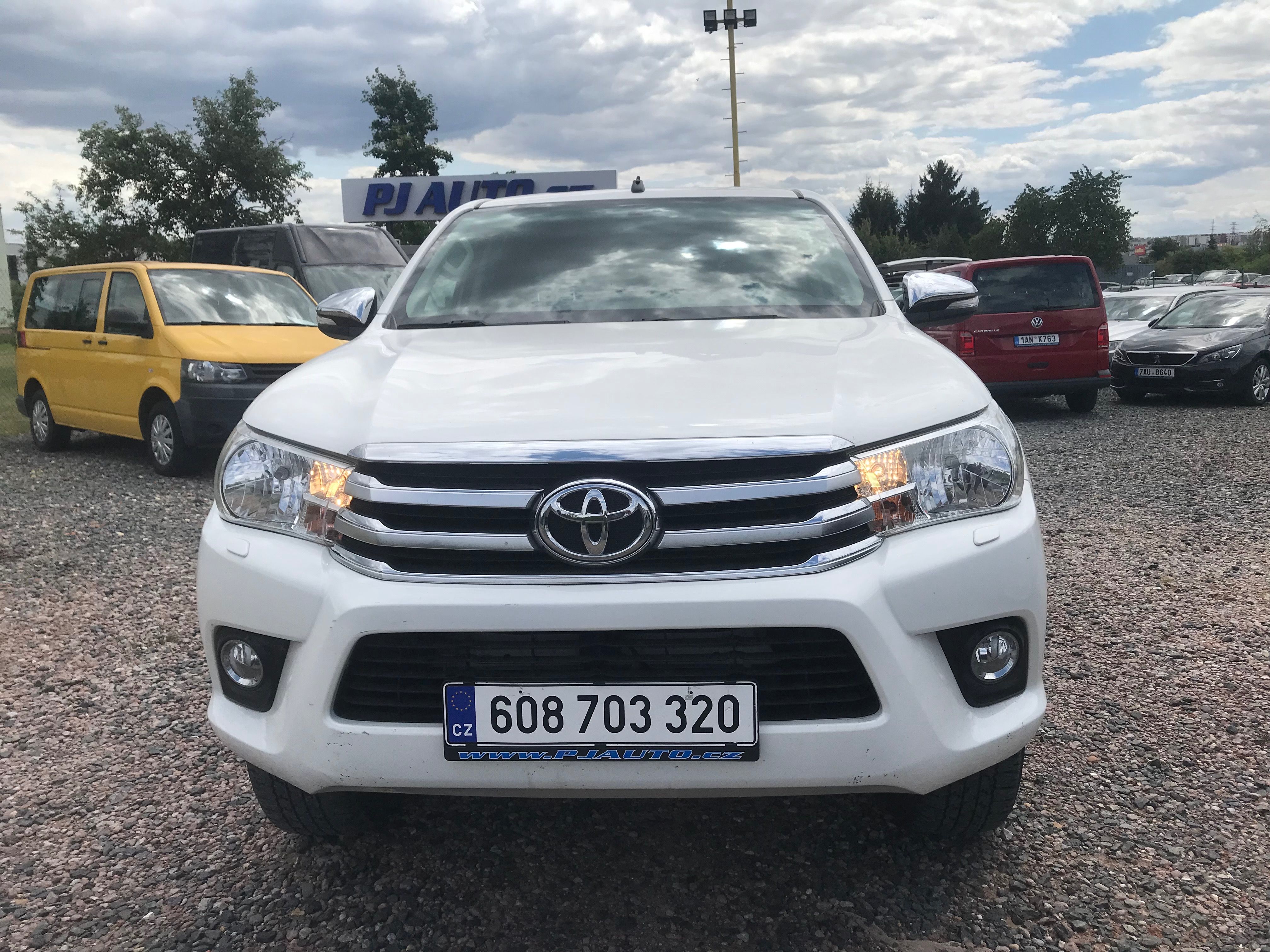 Toyota Hilux, 2.4 D 110 ,4x4,AUT.HARDTOP,ČR - fotka 2