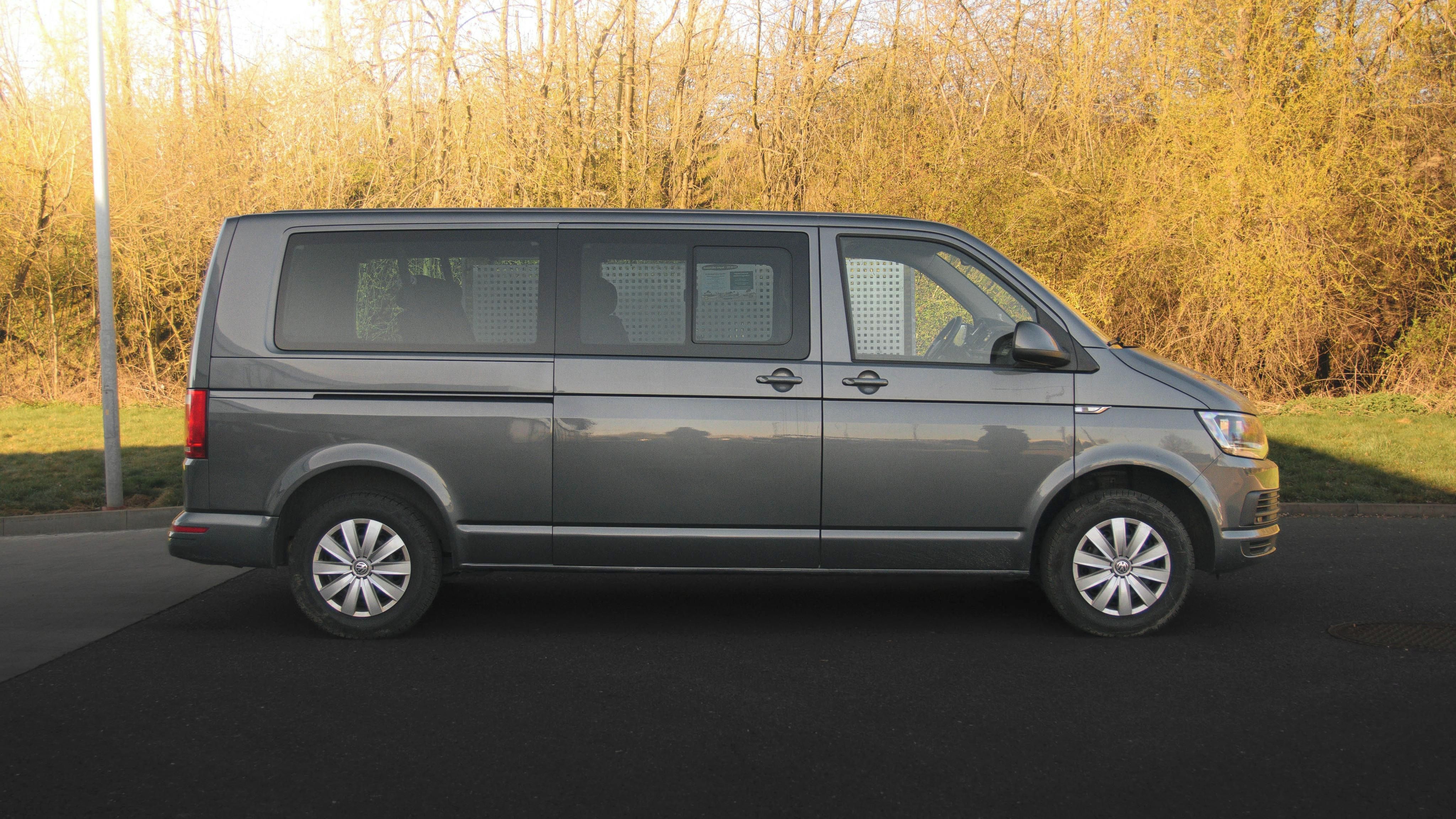 Volkswagen Caravelle, Long, Manuál, 9 míst, dovoz DE - fotka 4