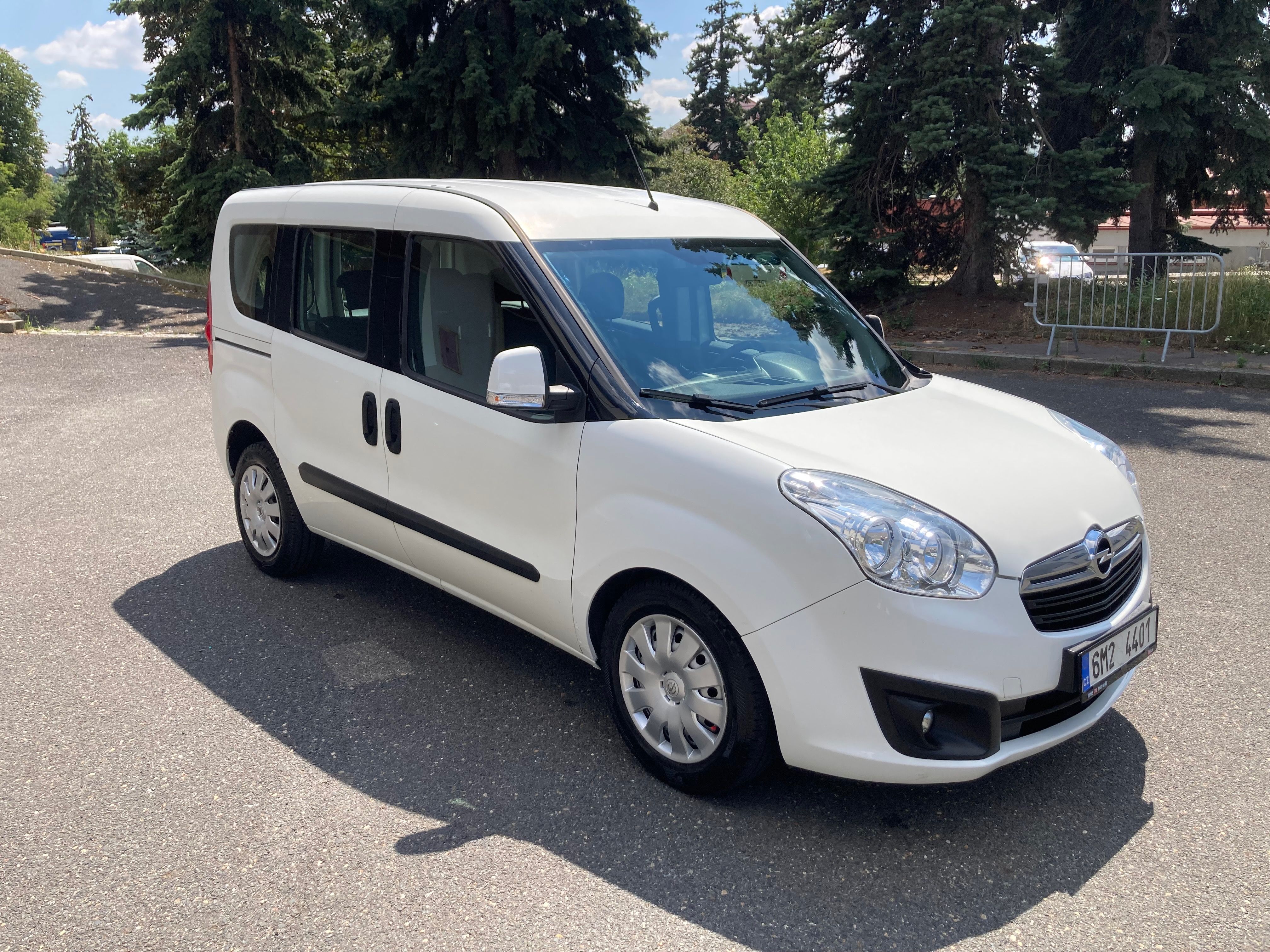 Opel Combo, 1.6CDTi 88kW TAŽNÉ ROZVODY DPH - fotka 3