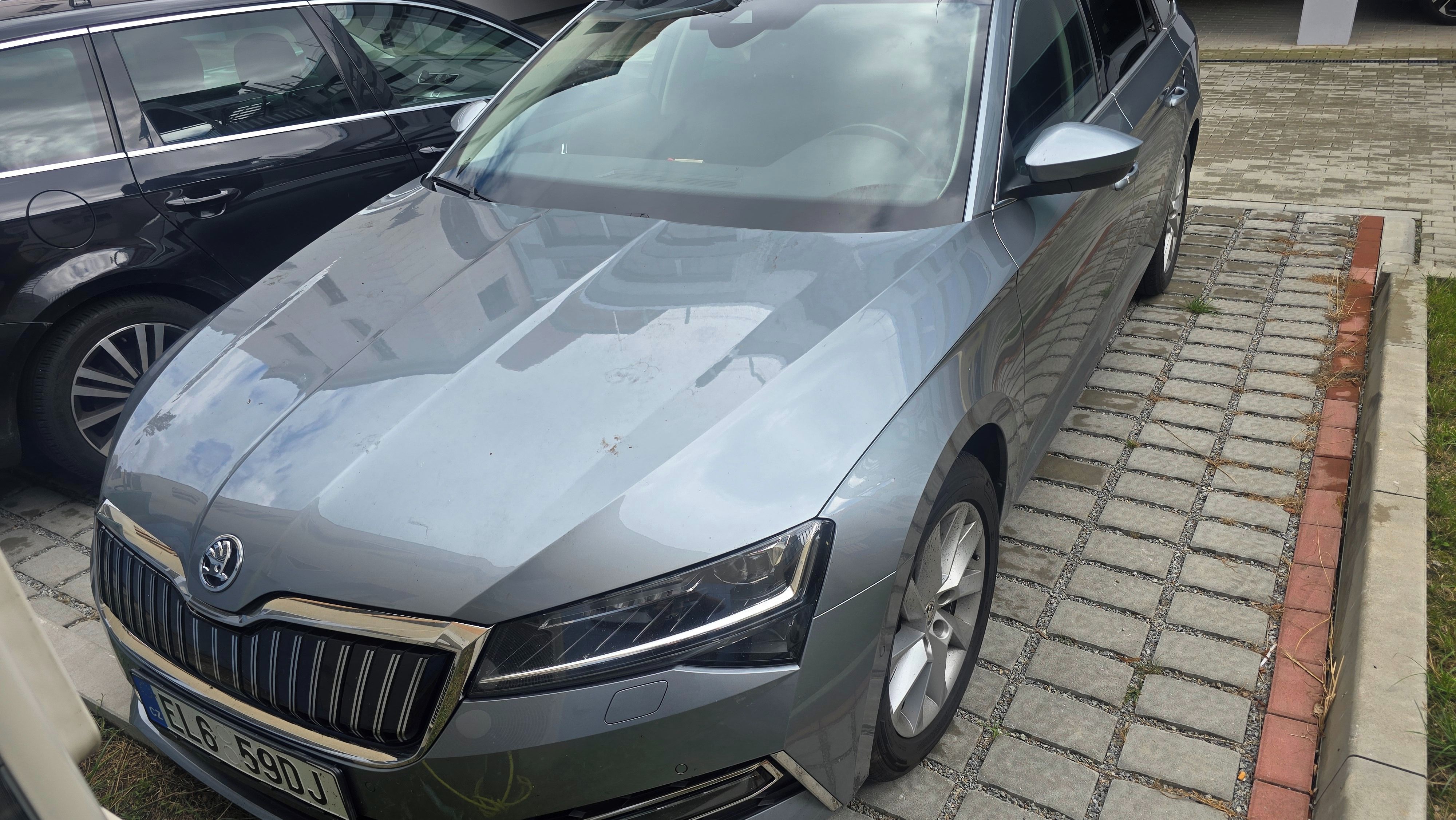 Škoda Superb, ŠKODA Superb iV hybrid - fotka 4