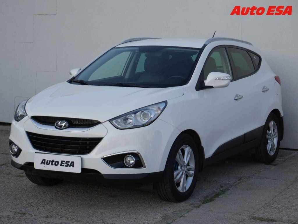 Hyundai ix35, 2.0CRDi 4x4,AC - fotka 3