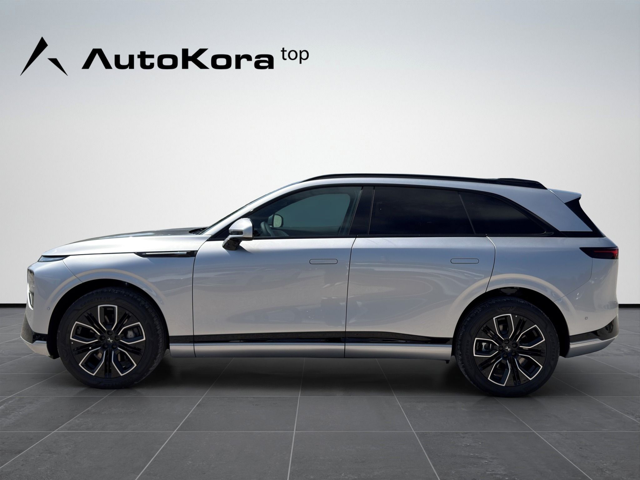 XPENG G9, RWD Long Range, 258kW - fotka 5