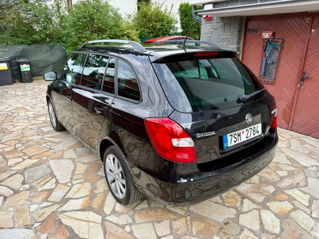 Škoda Fabia, 1.2 TSI 63 KW STYLE RS PAKET - fotka 6