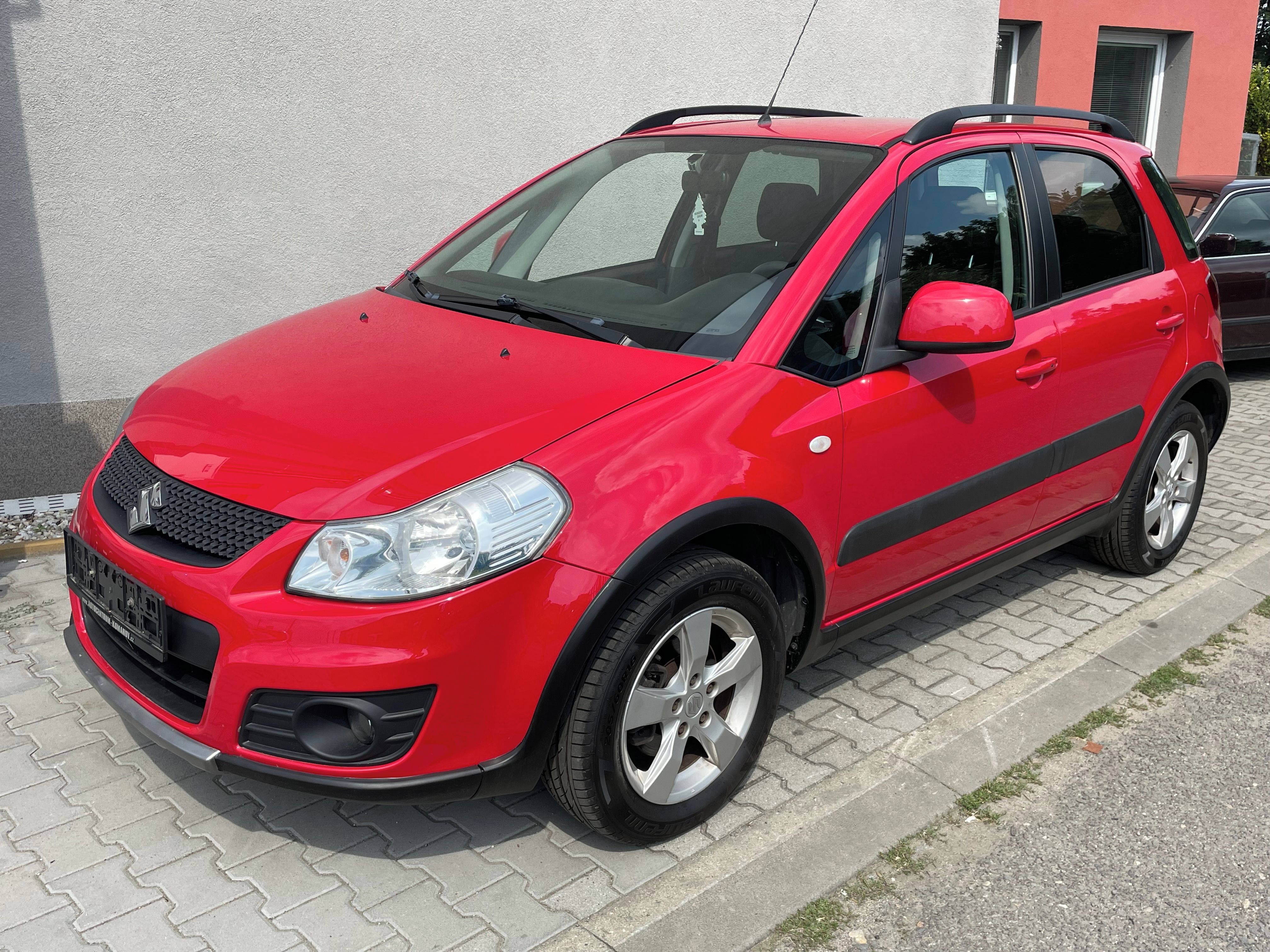 Suzuki SX4, 1.6i 88kW 4x4 - fotka 2