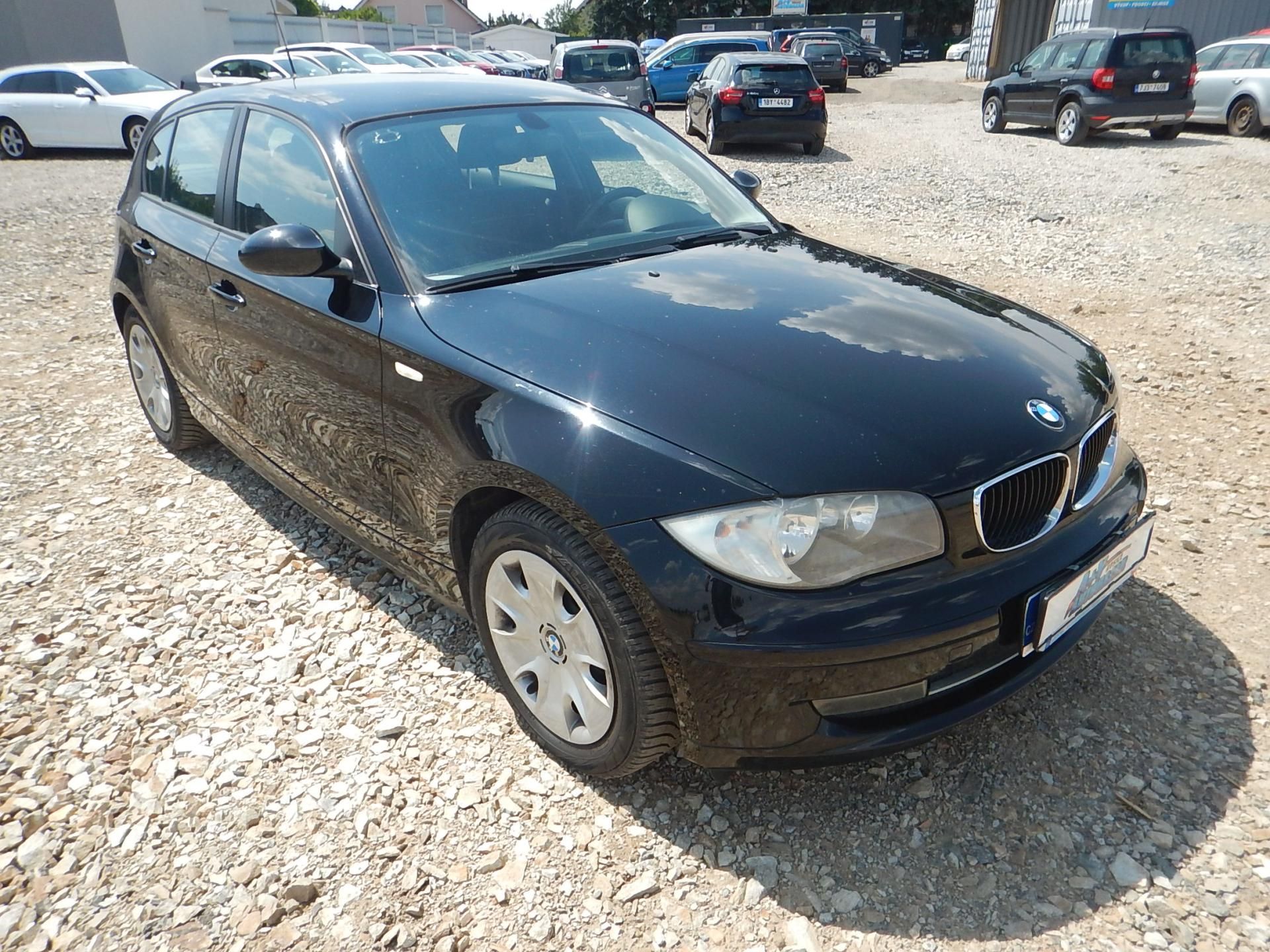 BMW Řada 1, 116i, KLIMA, SERVISKA - fotka 4