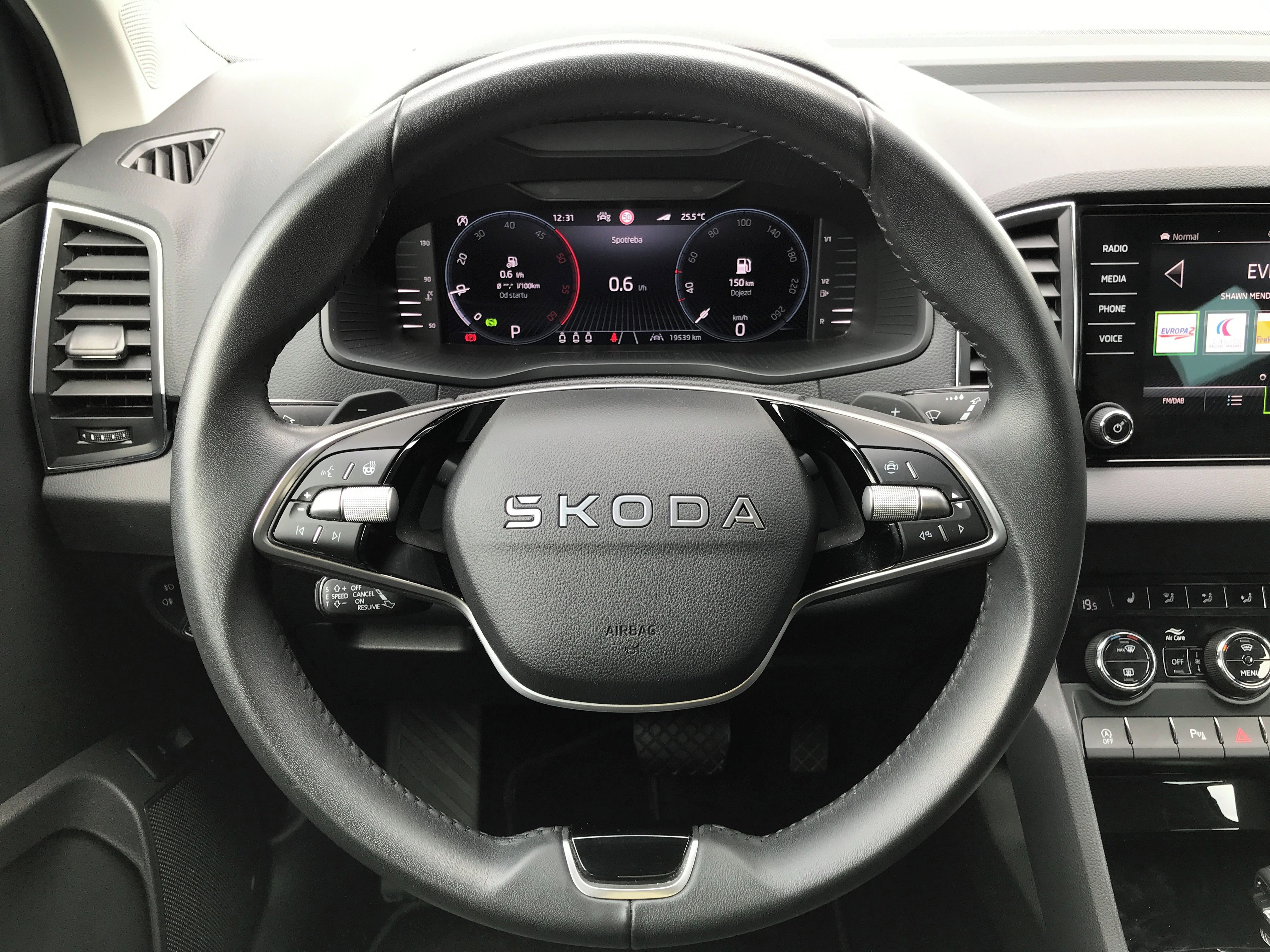 Škoda Karoq, 2,0 TDi 110 kW 4x4 7*DSG TopSe - fotka 6