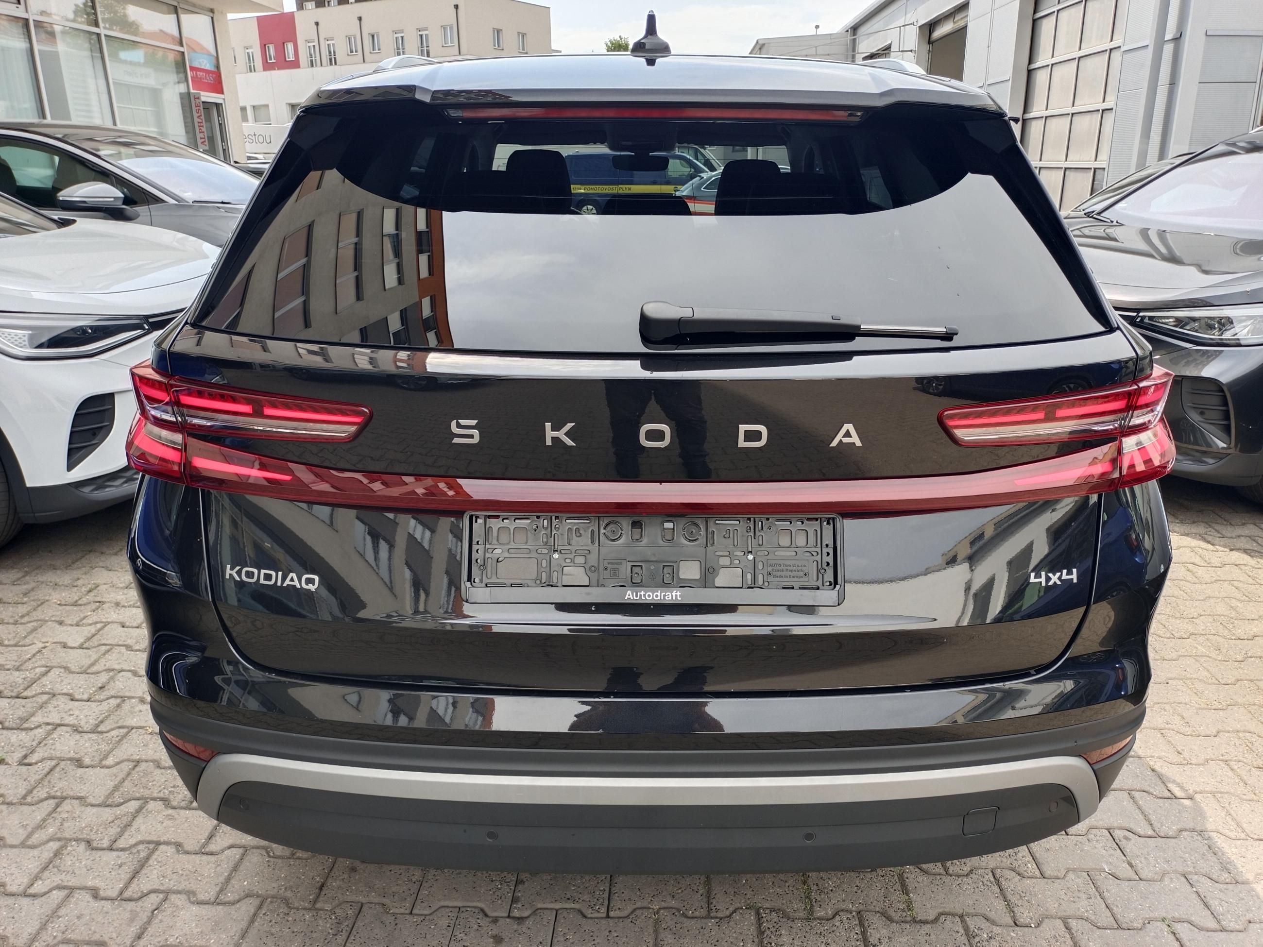 Škoda Kodiaq, TDI 142kW 4x4 Tažné + Webasto - fotka 5