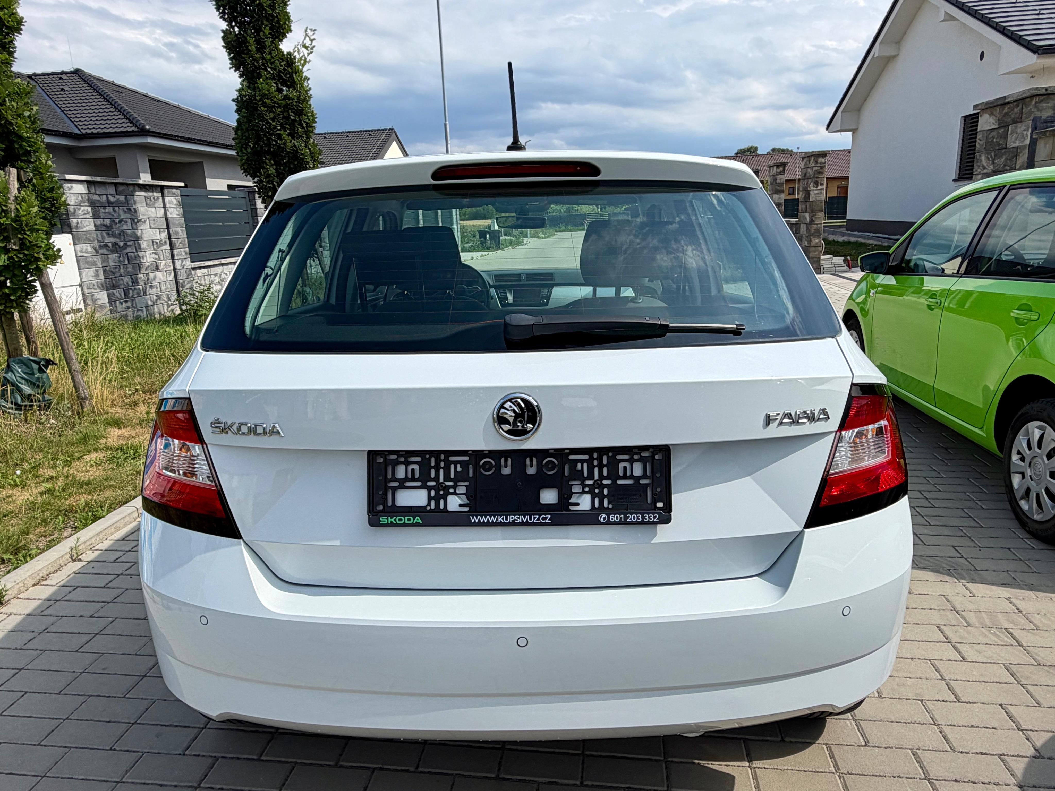Škoda Fabia, 1.0 MPI - fotka 3