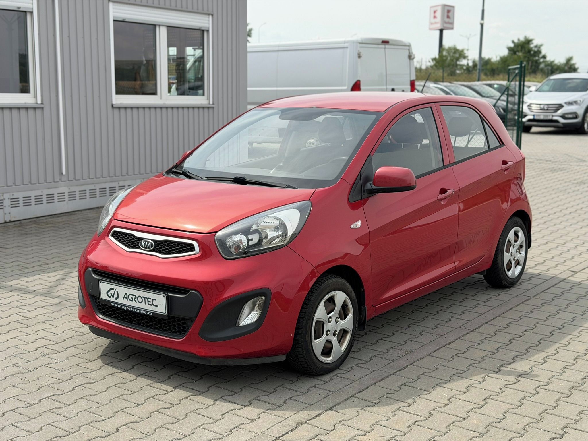 Kia Picanto, 1.0 51 kW Comfort - fotka 3