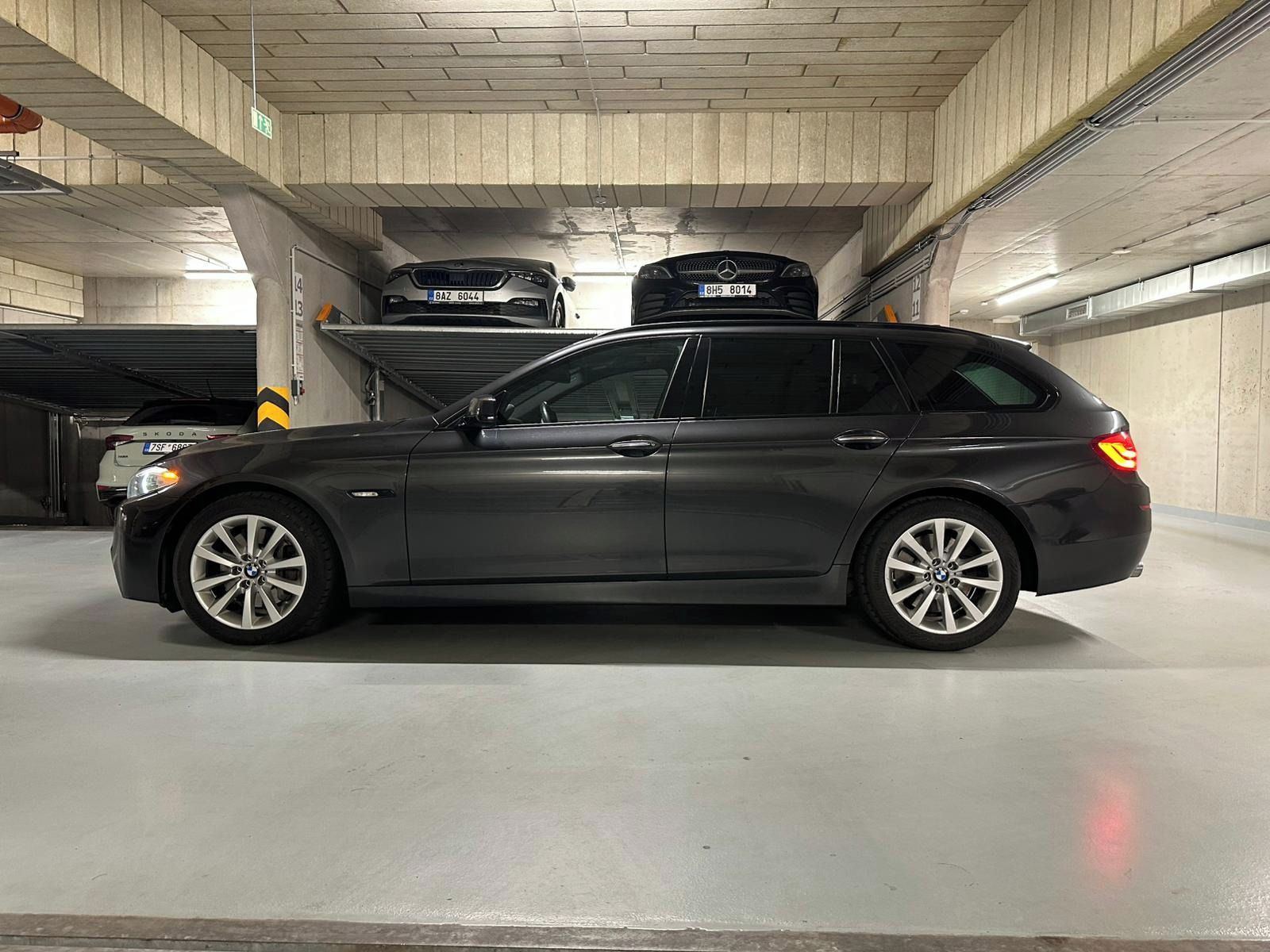 BMW Řada 5, INDIVIDUAL xDrive 190kW - fotka 2